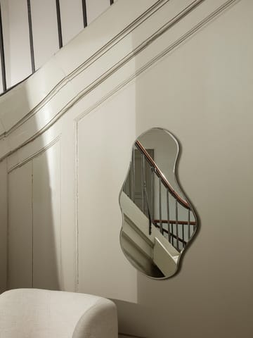Pond Spiegel large - Dark chrome - Ferm Living
