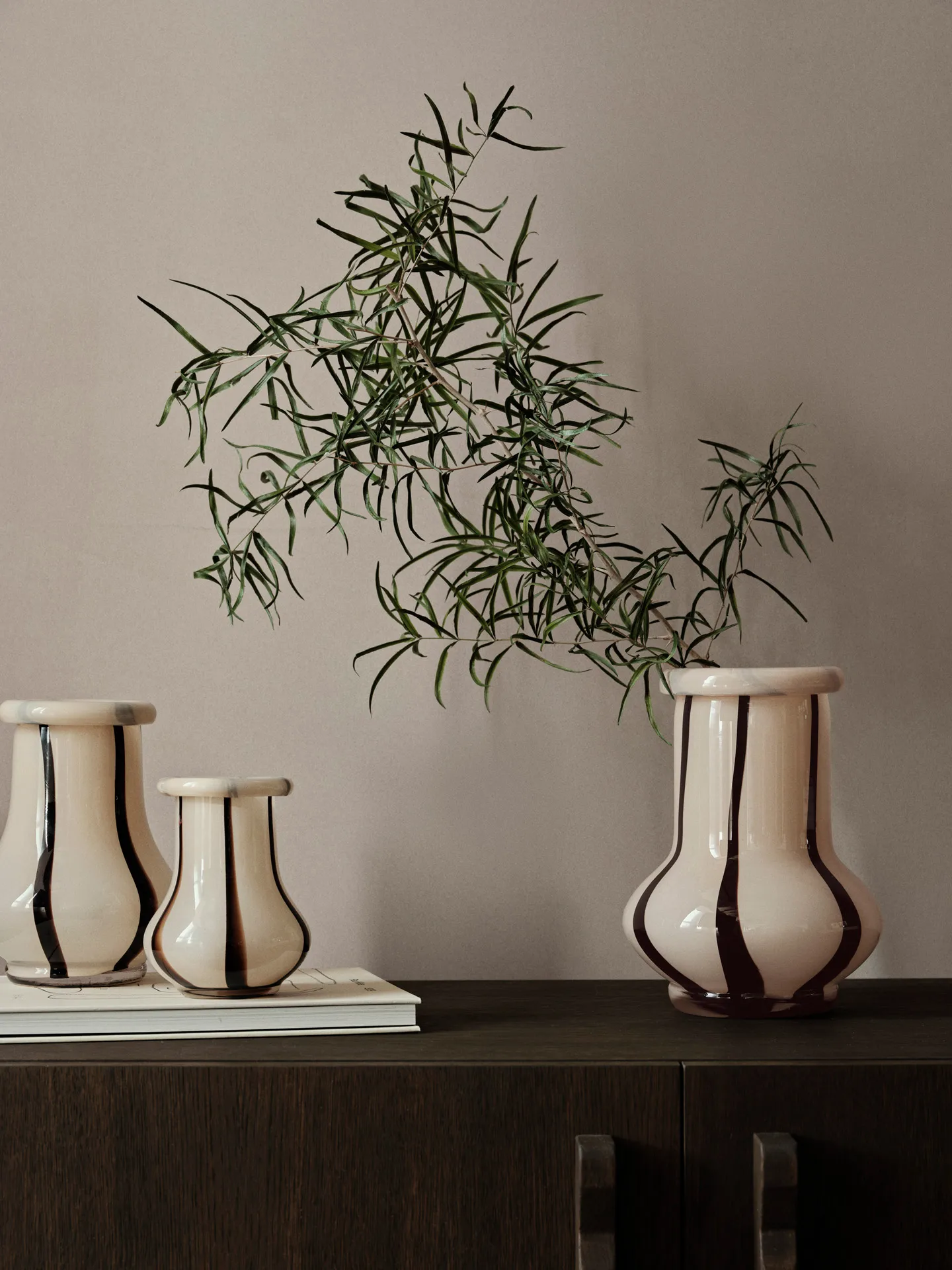 Riban Vase 19 cm, Cream Ferm Living