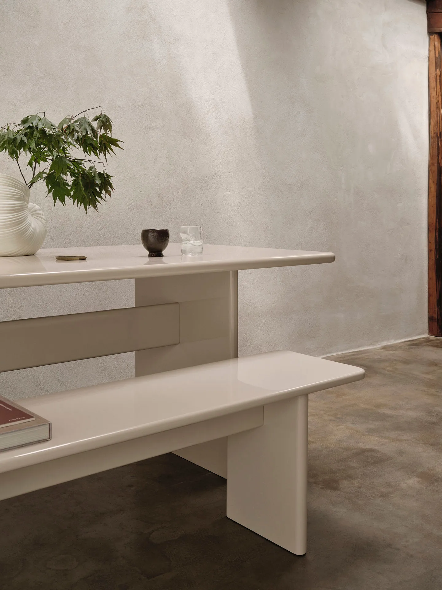 Rink Bank 200 cm, Eggshell Ferm Living