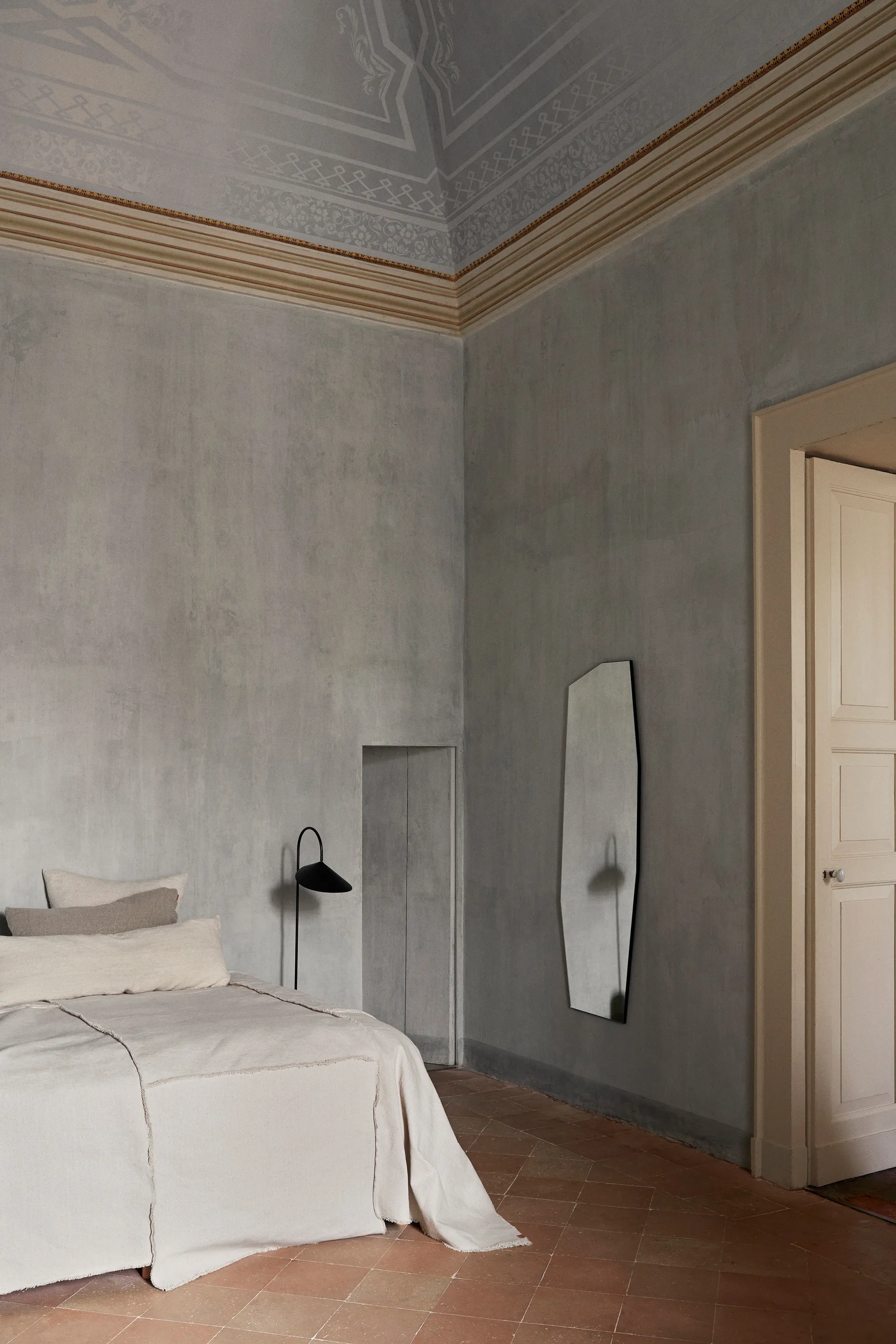 Shard Spiegel 57,8 x 165cm, Black Ferm Living
