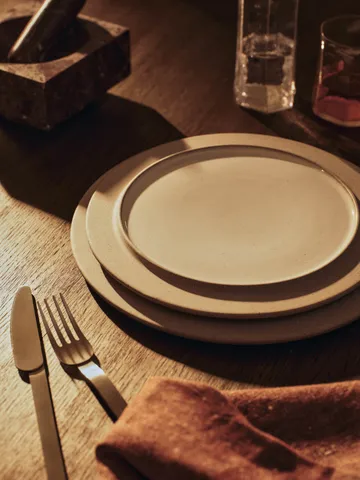 Sonae Teller 2er Pack - Grey-white, Ø25 cm - Ferm Living