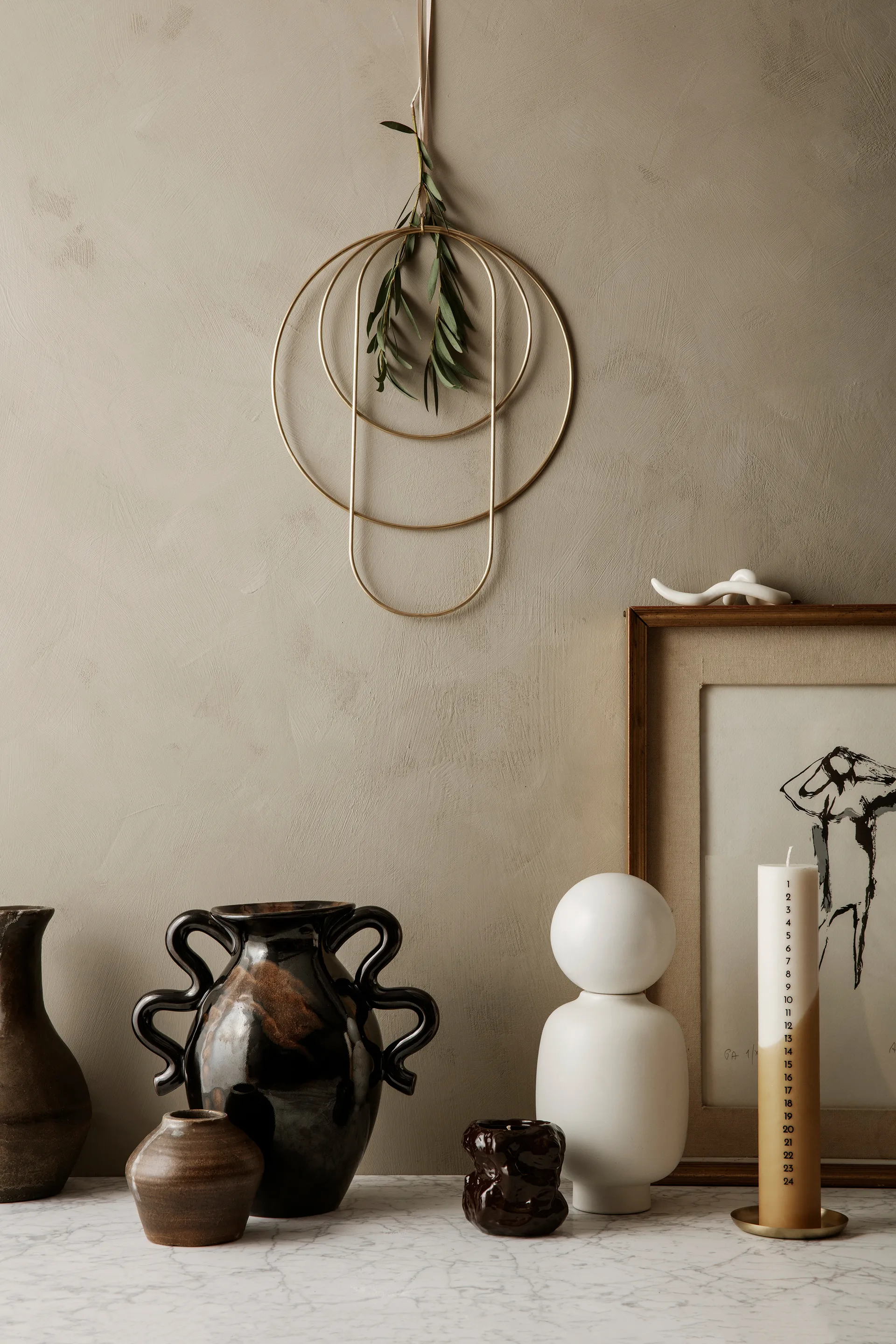 Verso Vase 27cm, Black-brown Ferm Living