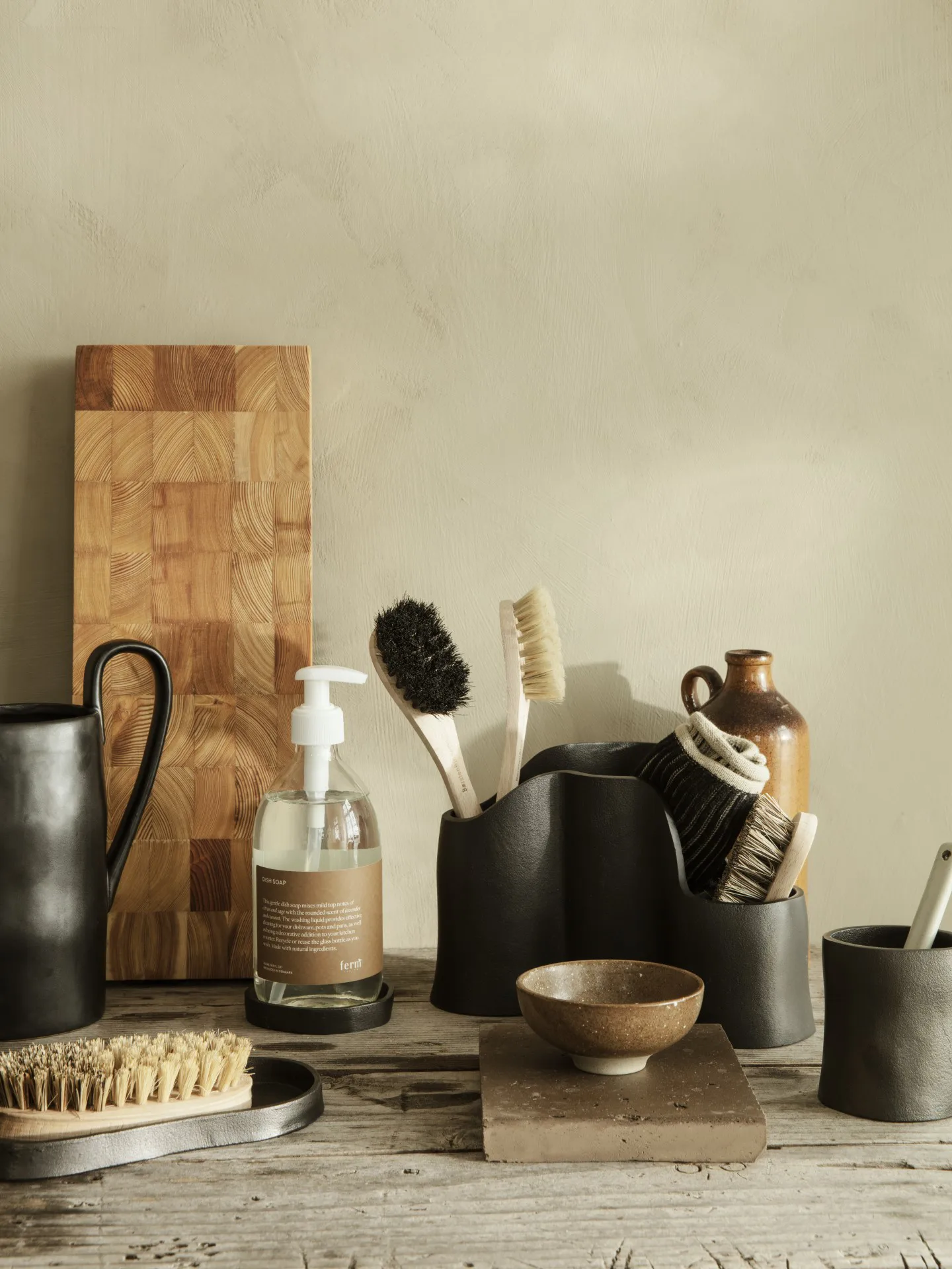 Yama Tablett oval 9,5 x 19cm, Aluminium geschwärzt Ferm Living