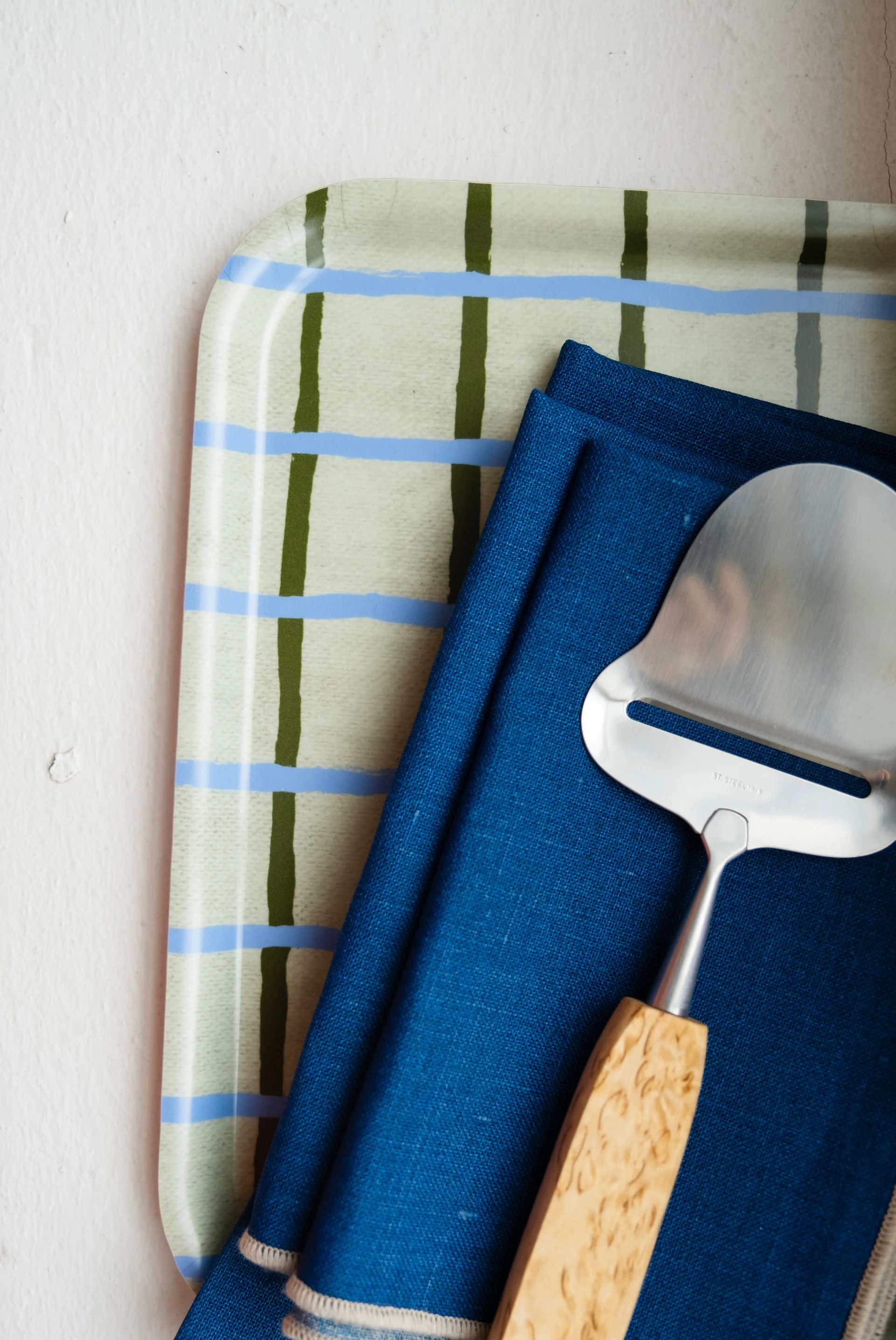 Rutig Tablett 20x27 cm, Pistage Fine Little Day