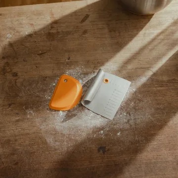 Functional Form Teigschaber - Metall-Silikon, 2-teilig - Fiskars