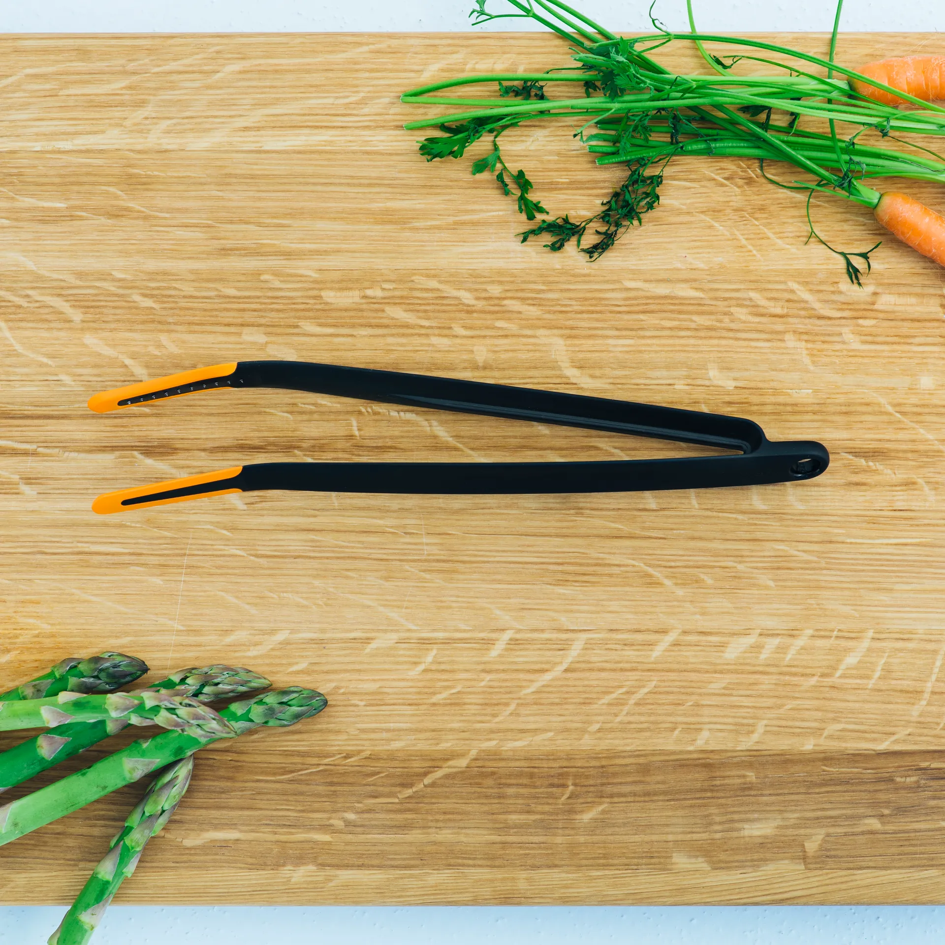 Functional Form Zange 28,7cm, Schwarz Fiskars