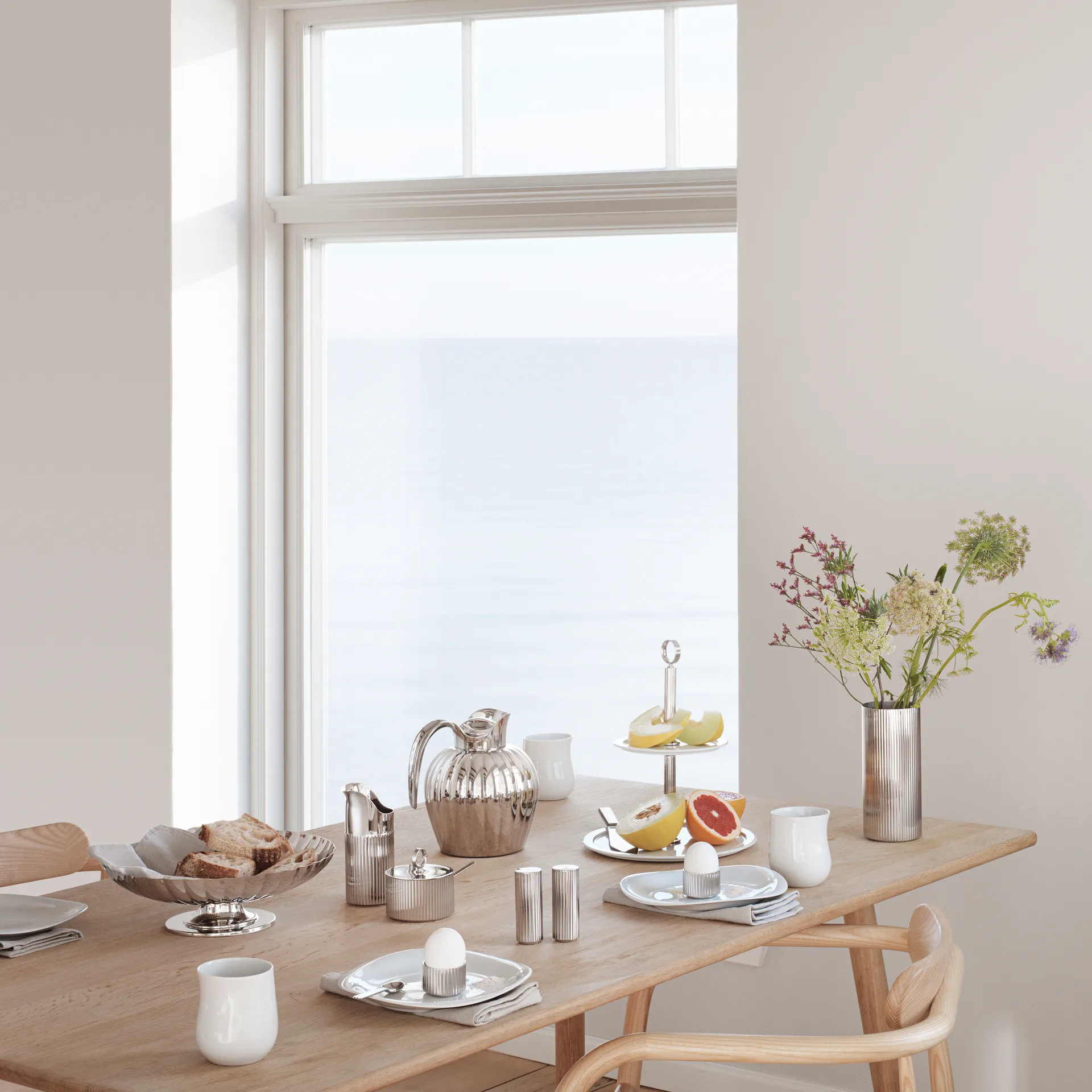 Bernadotte Thermoskanne pushlock, 0,8 L Georg Jensen