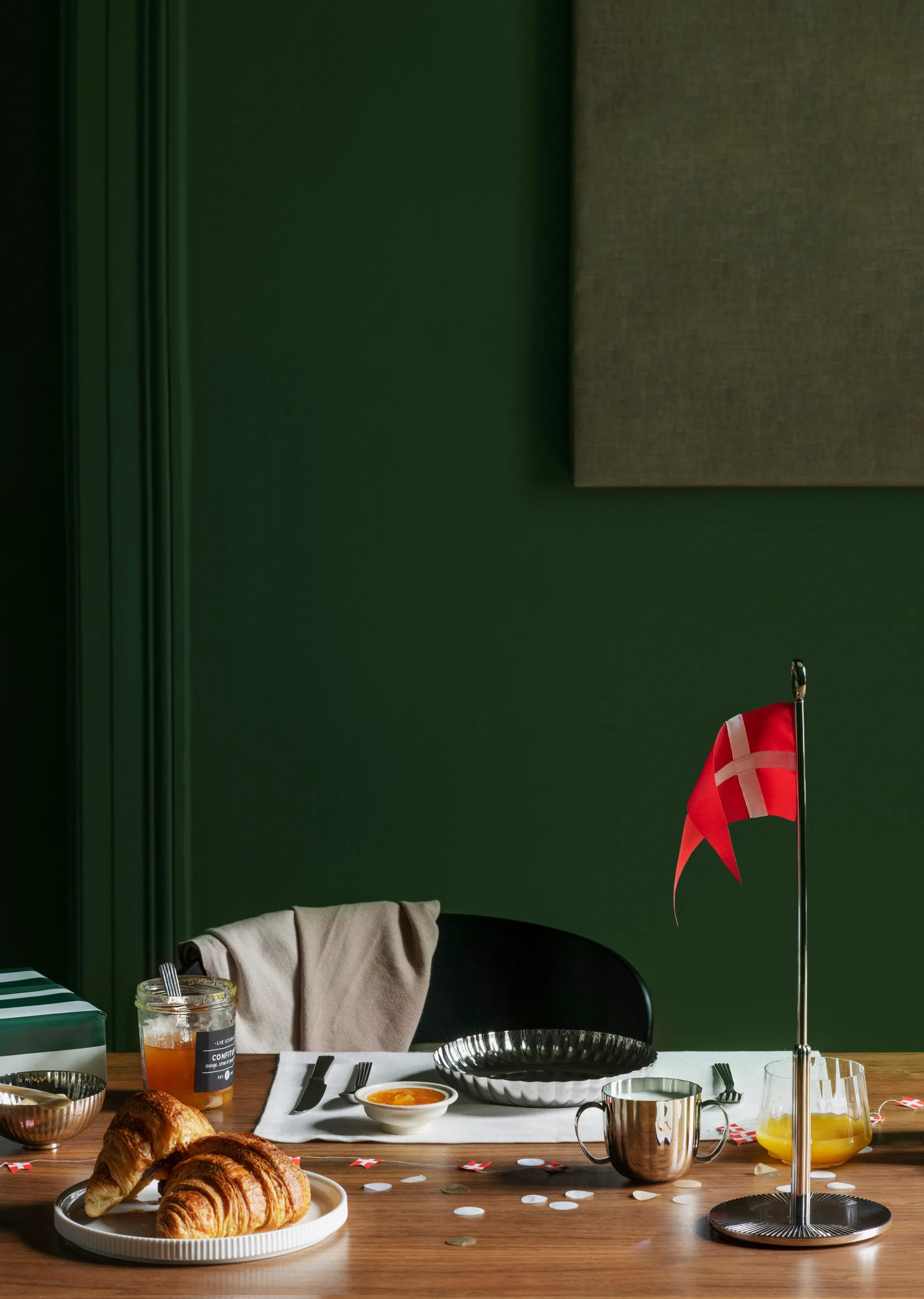 Bernadotte Tischflagge 38.8cm, Dänische Flagge
 Georg Jensen