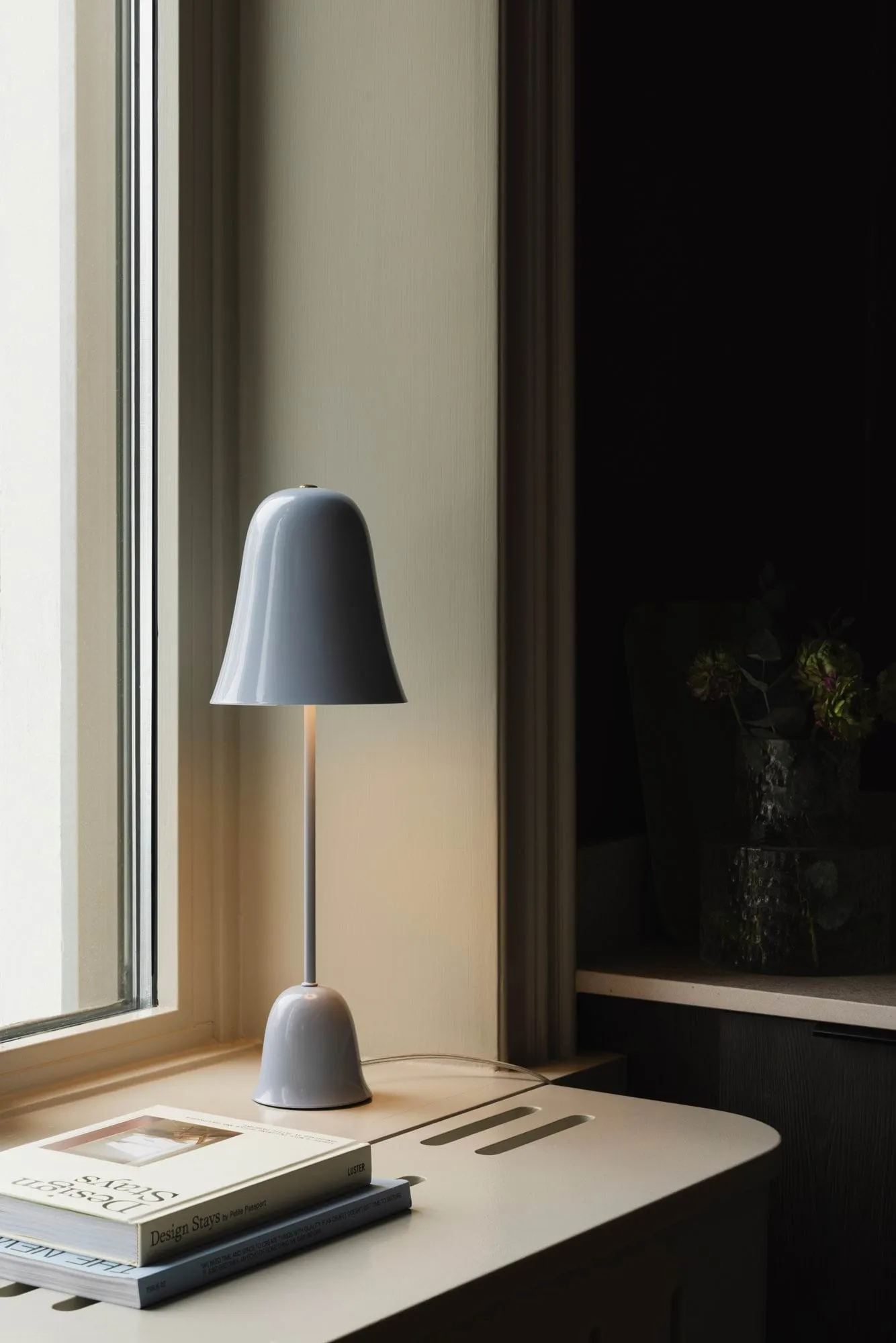 Blåklockan Tischlampe, Dunstblau (Blau), Ø16xH50 cm Globen Lighting
