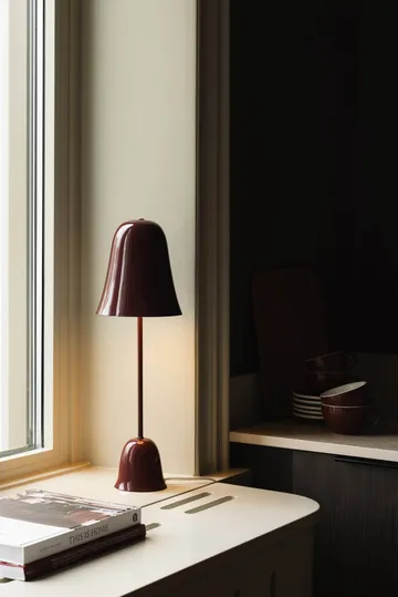 Blåklockan Tischlampe - Winröd (Rot), Ø16xH50 cm - Globen Lighting