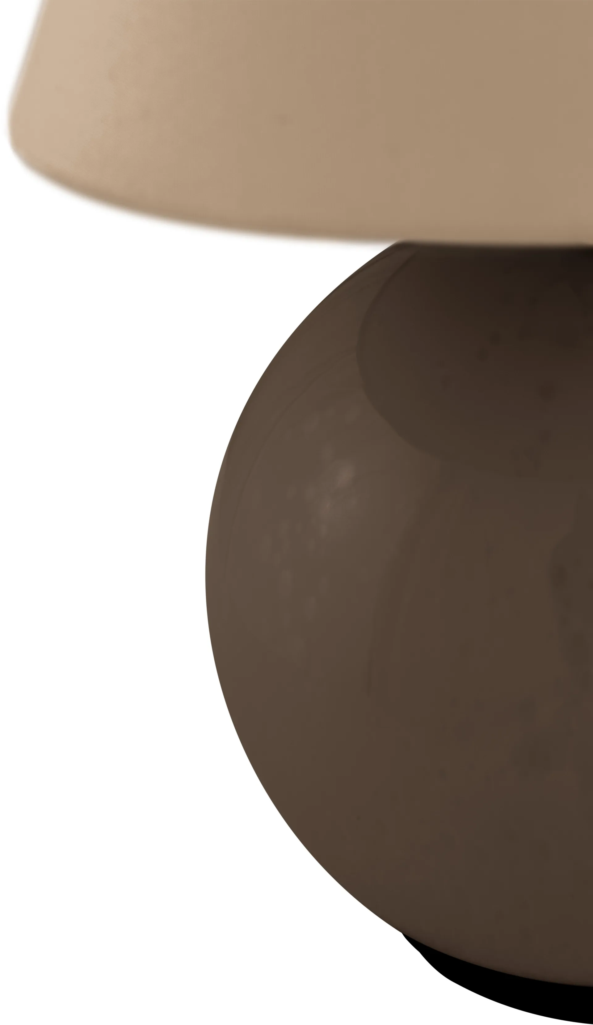 Iris 16 tragbare Tischlampe, Mocha Globen Lighting