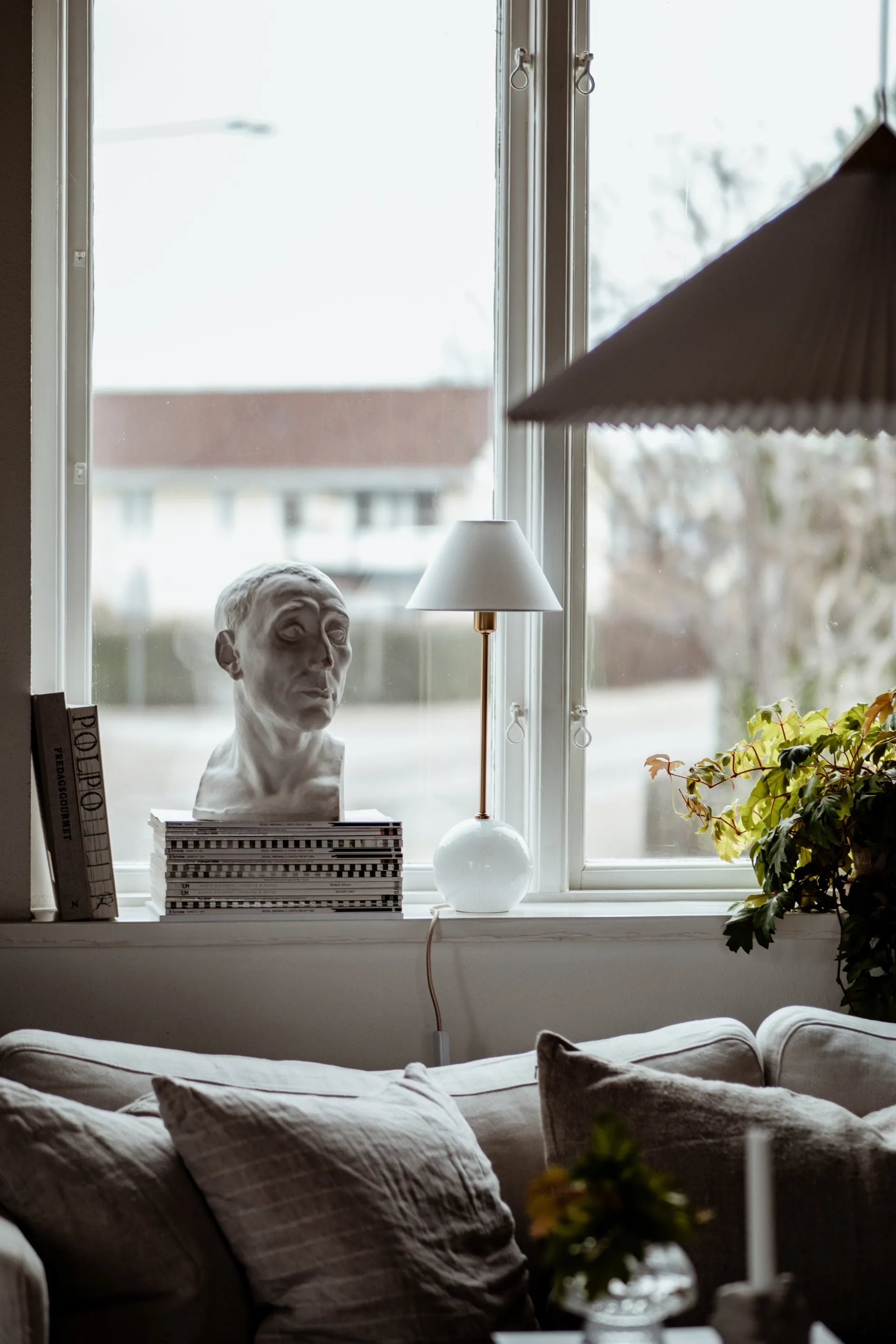 Iris 20 Tischleuchte, Weiß Globen Lighting