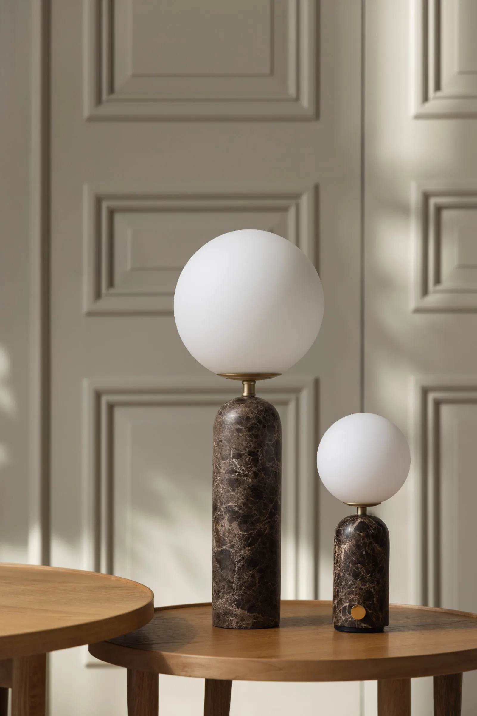 Torrano Tischleuchte portabel, Brauner Marmor Globen Lighting