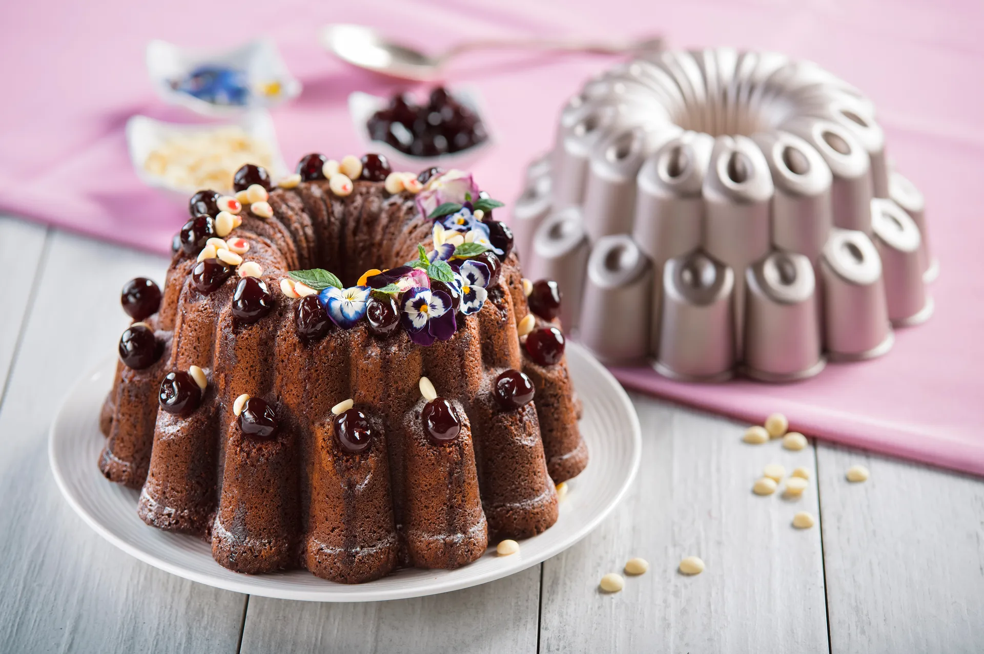 Sweet Magic Backform, Gegossenes Aluminium, Marquise, 224 cl Guardini