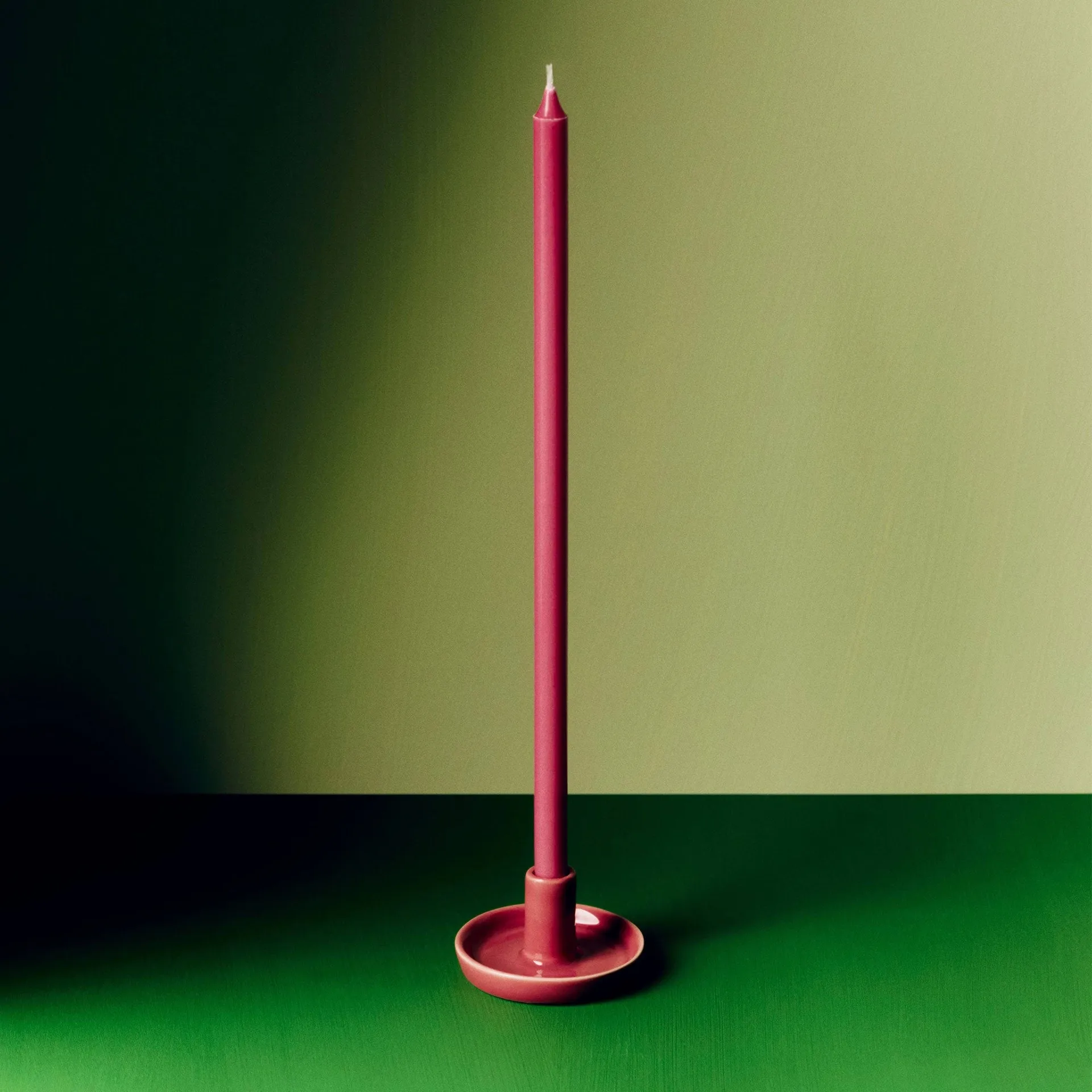 Disc Kerzenhalter, Berry pink, x-small, Ø7x4 cm HAY