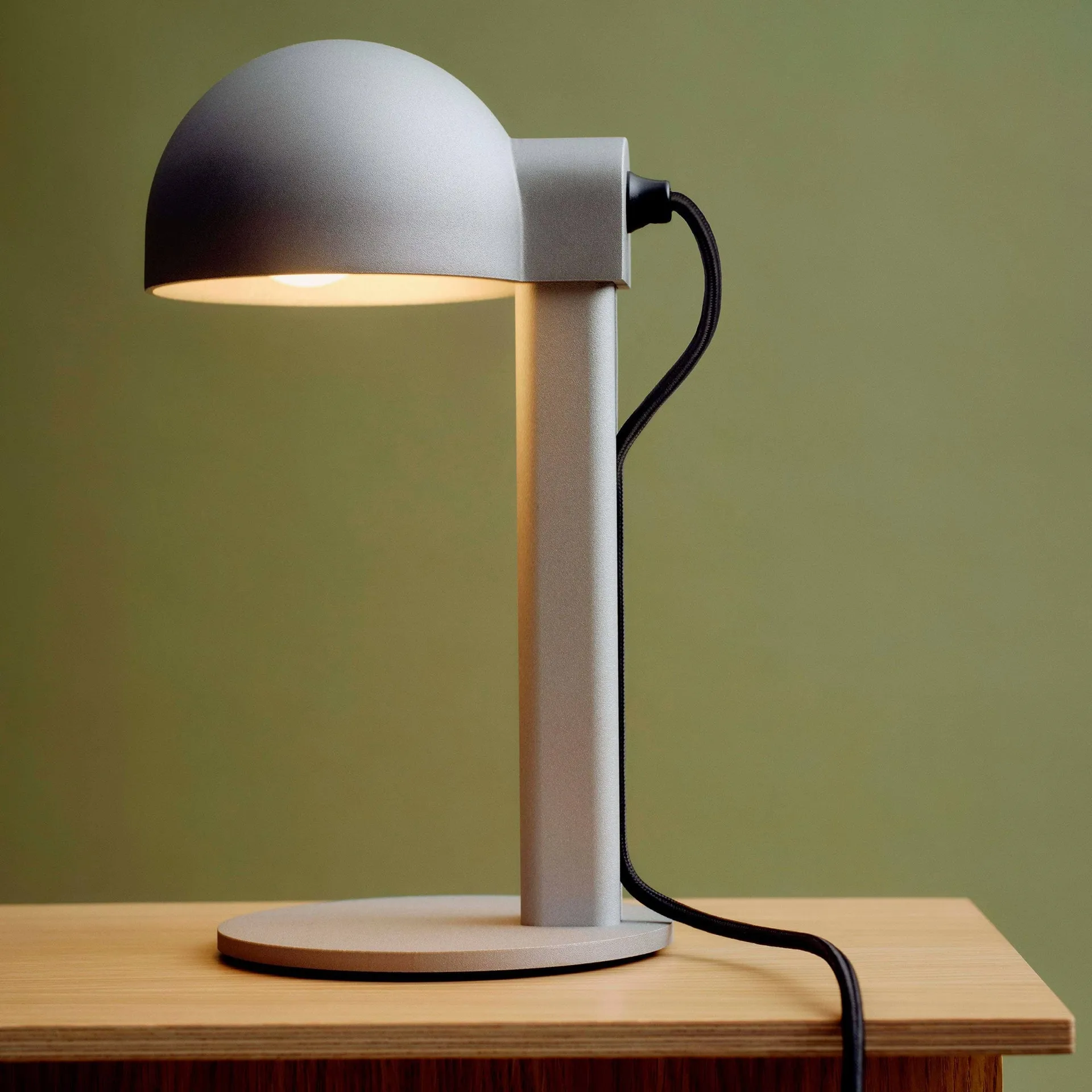 Posto Tischleuchte, Silver grey HAY