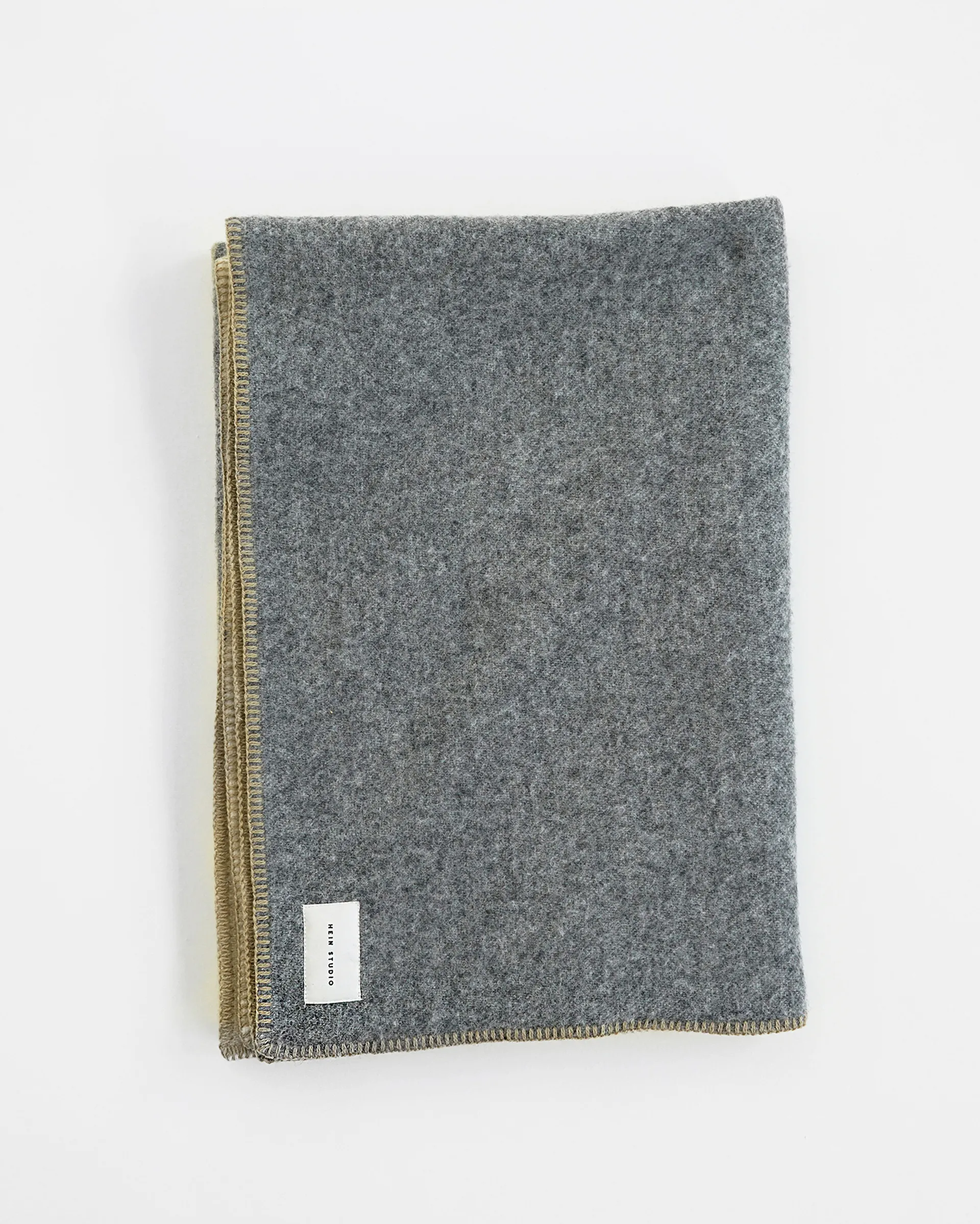 Aiyana Decke 130 x 180 cm, No. 02 Hein Studio