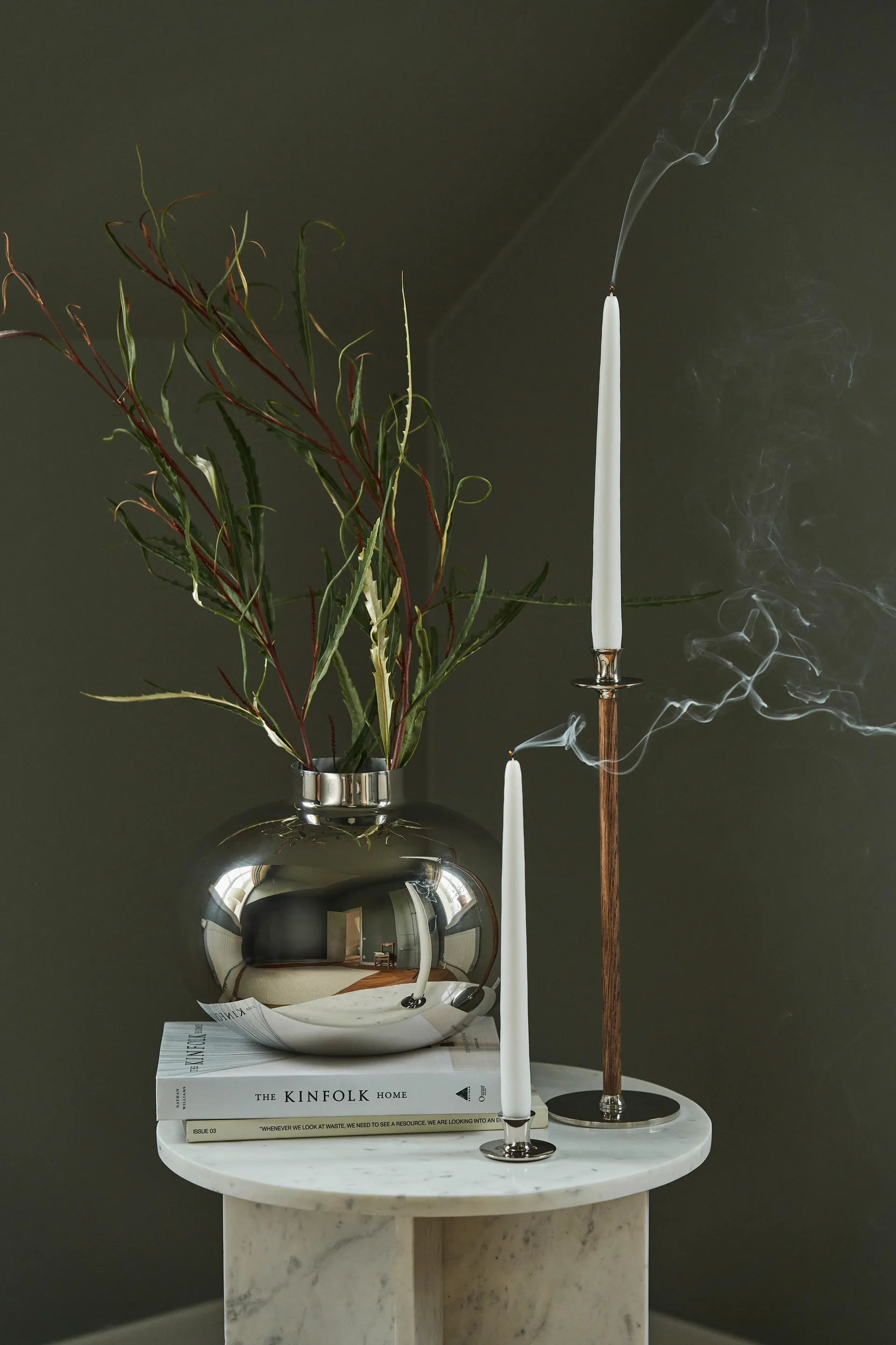 Basso Kerzenhalter niedrig, Vernickeltes Messing Hilke Collection