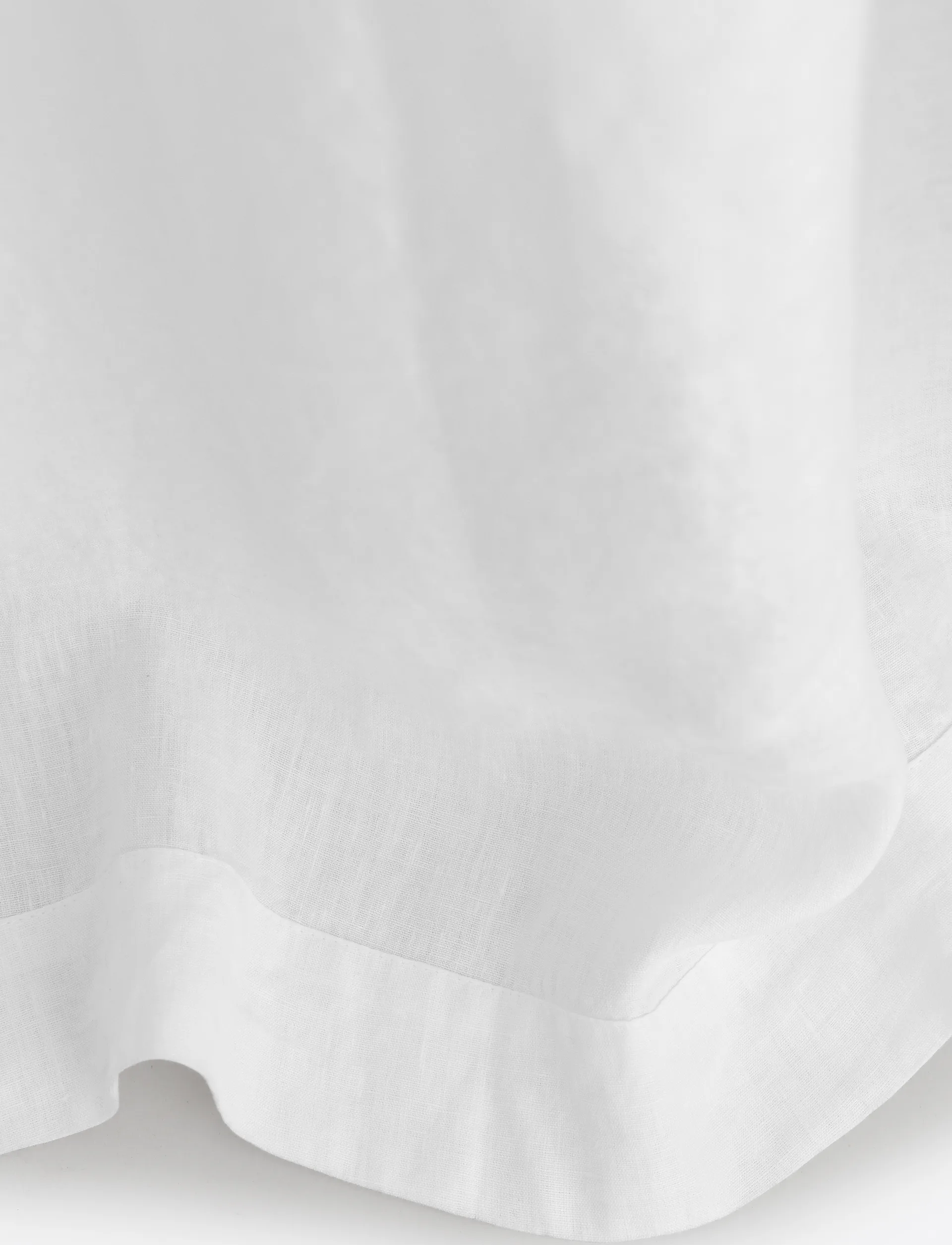 Sunrise Gardine mit Faltenband 280x290 cm, White Himla