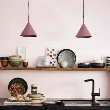 Triangle Pendelleuchte M - Matt purple - HKliving