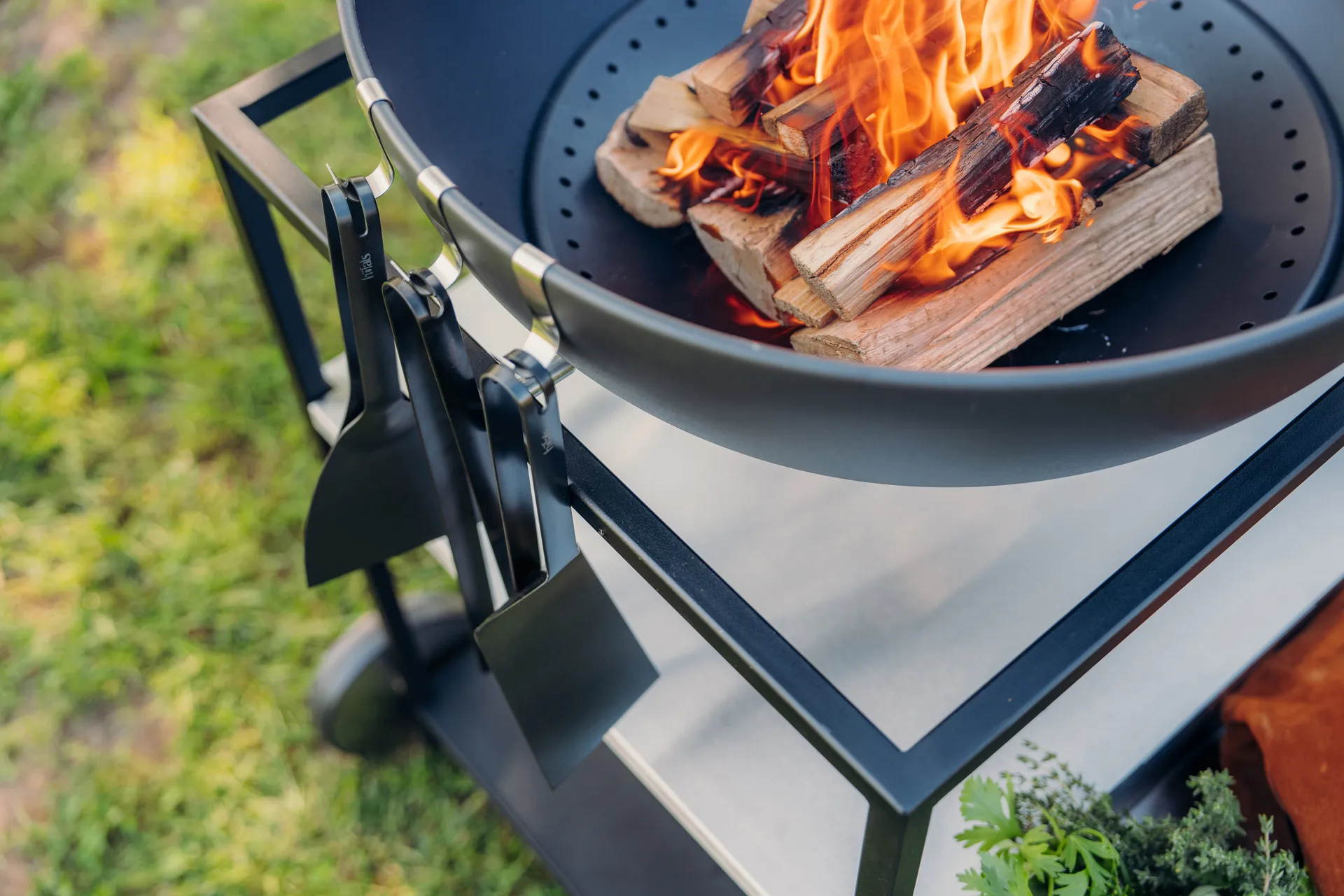 Höfats Grillschaber, Schwarz Höfats