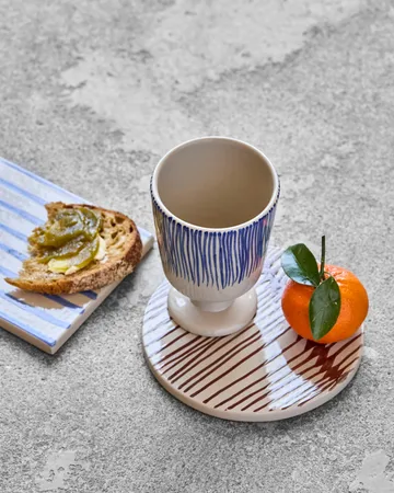 Diva Tasse auf Fuß 25 cl 2-teilig - Off white-Blau - House Doctor