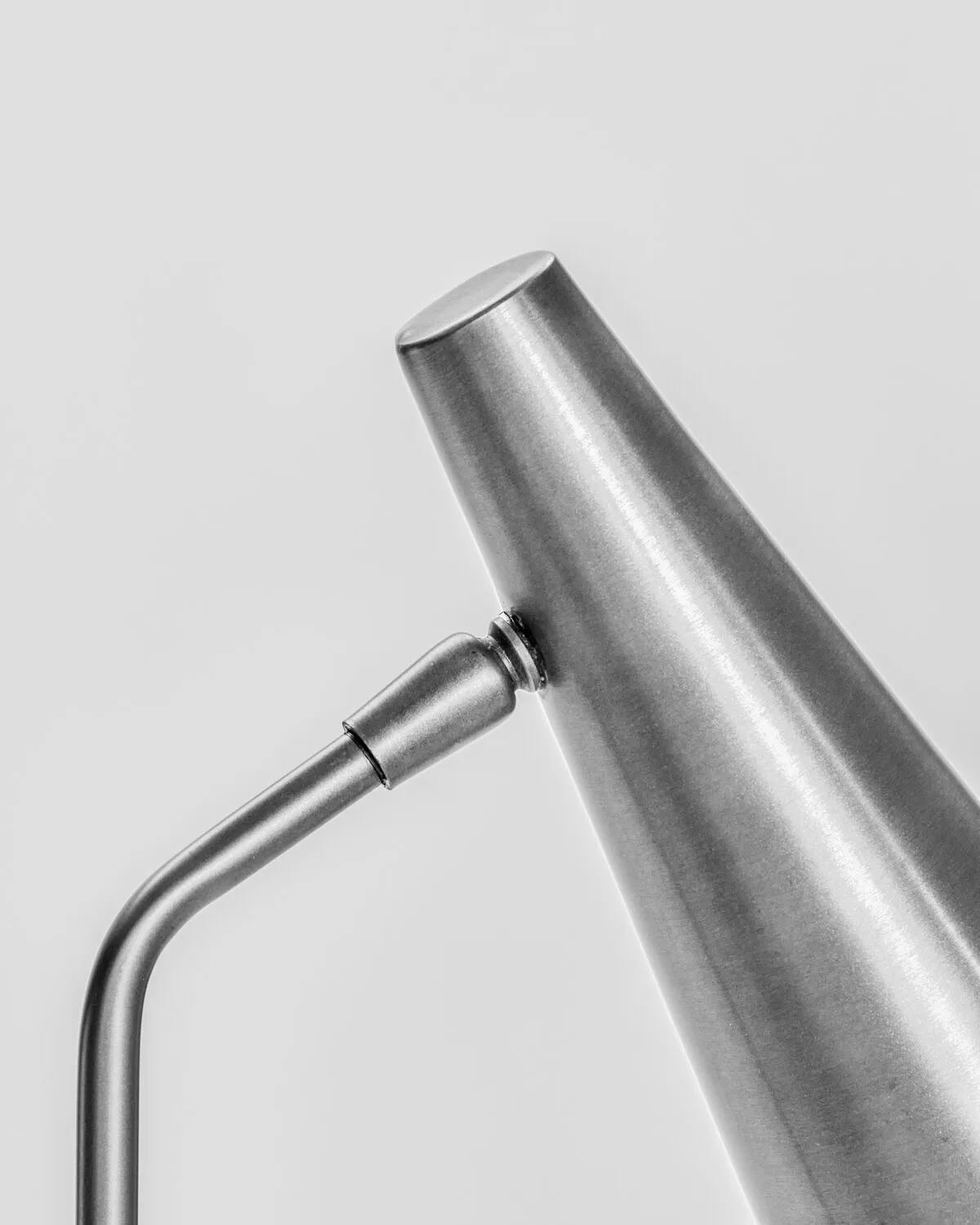 Precise Tischleuchte, Silberfinish House Doctor