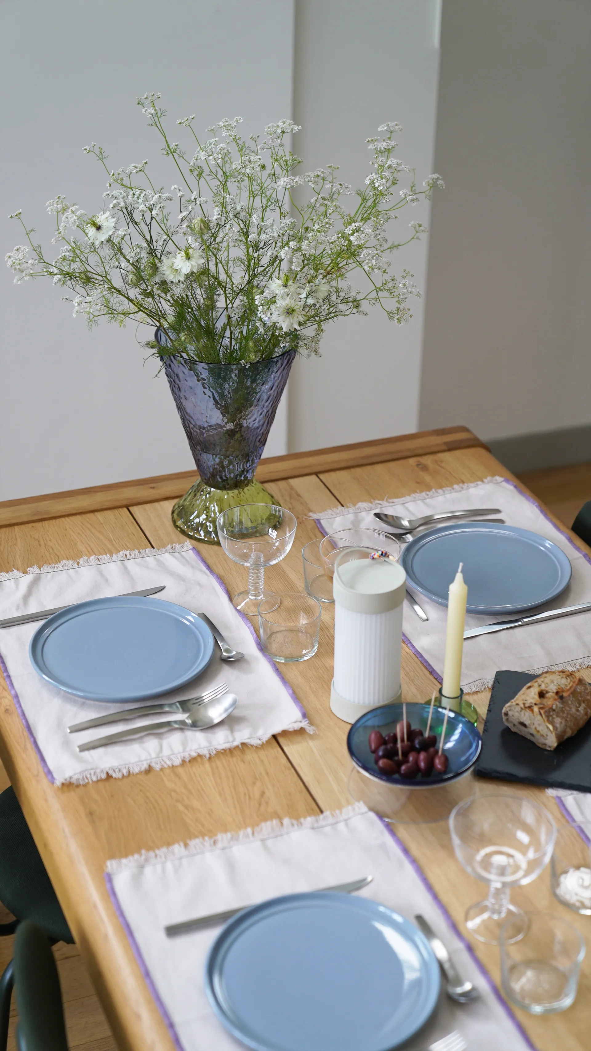 Abyss Vase, Blue Hübsch Interior