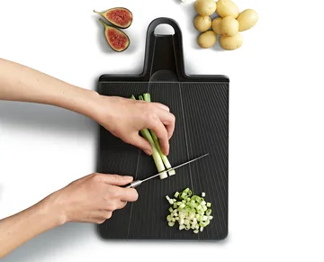 Chop2pot Schneidebrett Plus Schwarz - Regular - Joseph Joseph