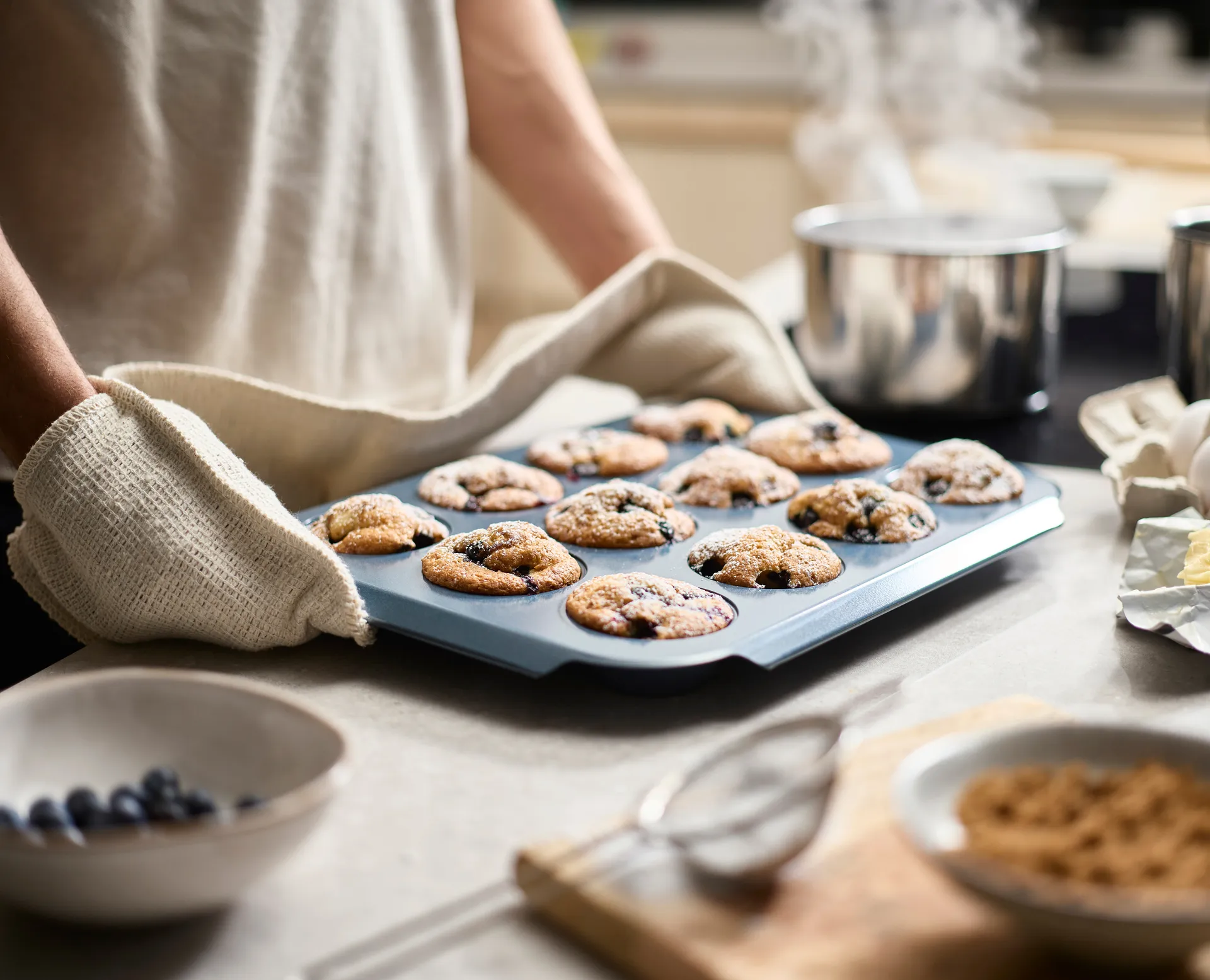 Nest bake Muffinform 41 cm, Blau Joseph Joseph