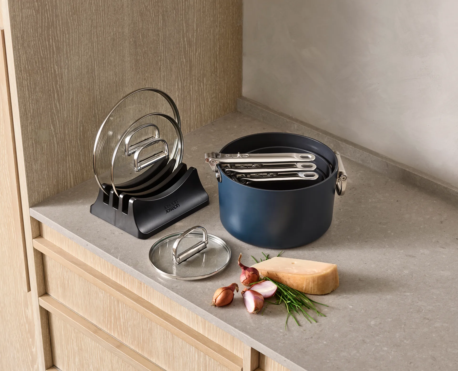 Space non-stick Topf 8-teilig, Blau Joseph Joseph