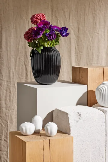 Hammershøi Vase - Schwarz, mittel 21 cm - Kähler