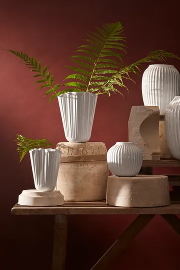 Hammershøi Vase unfold - Weiß, 20,5 cm - Kähler
