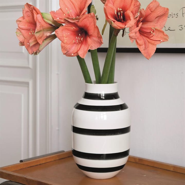 Omaggio Vase groß 30,5cm, Schwarz Kähler