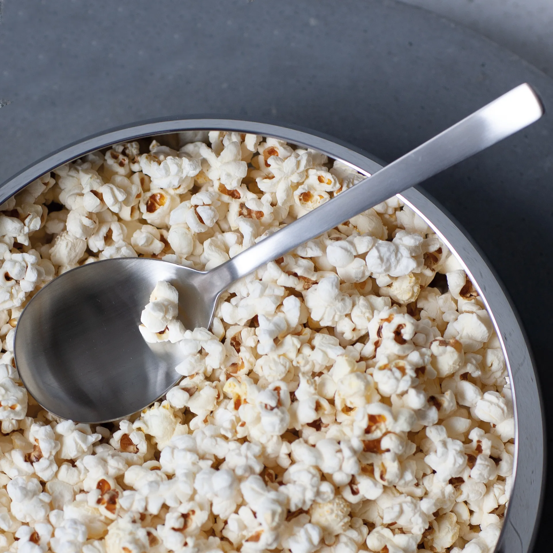 Grand Prix Servierlöffel23,5cm, Matte steel Kay Bojesen