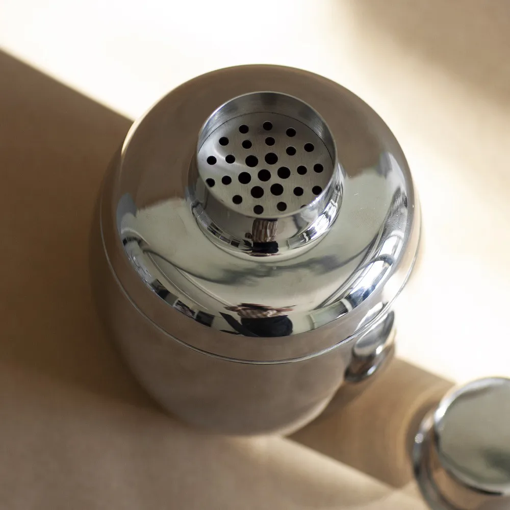 Kay Bojesen Shaker 90 cl, Polished steel Kay Bojesen