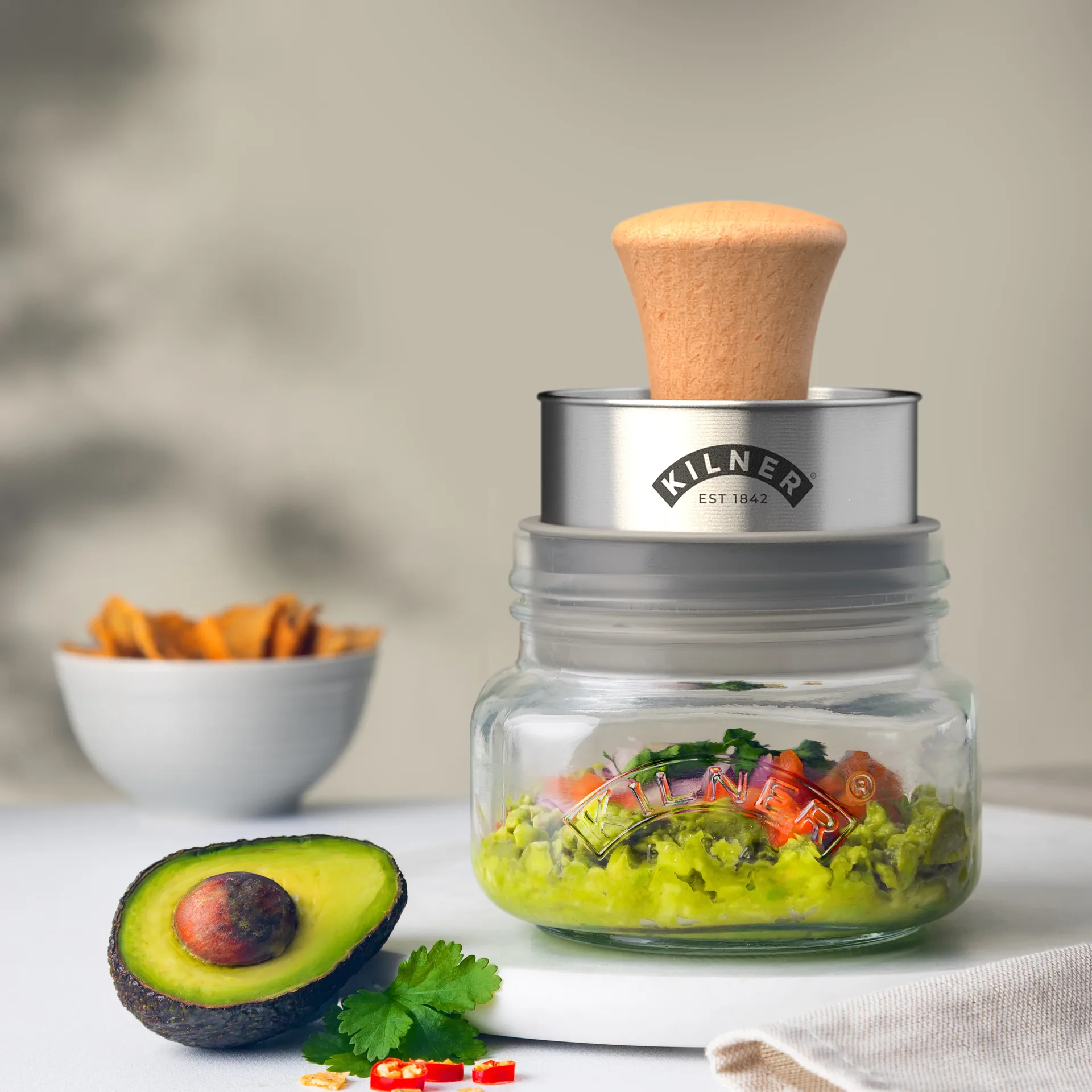 Kilner Mash & Store Aufbewahrungsglas-Set, Klar-rostfreier Stahl-Holz, 0,5 l Kilner