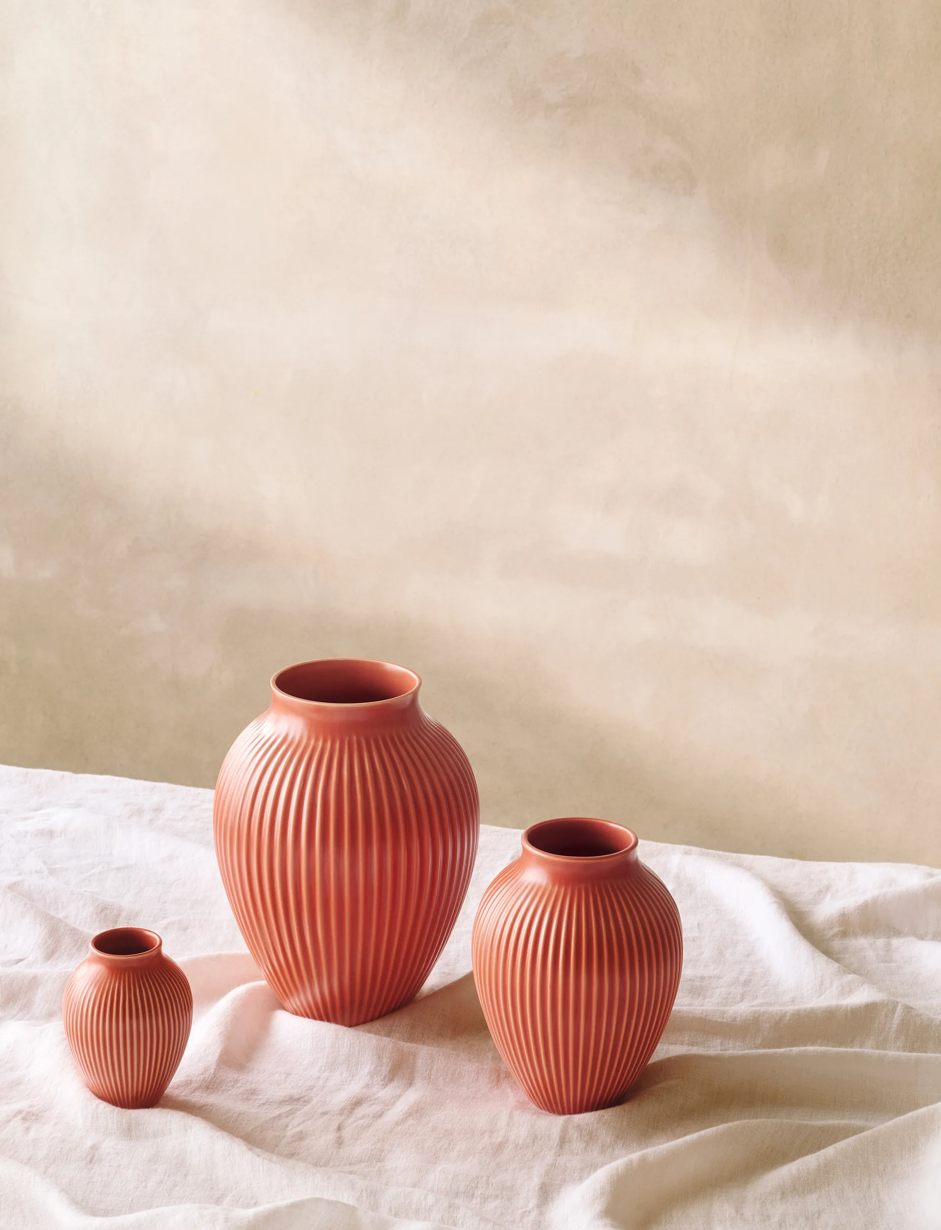 Knabstrup Vase geriffelt 27cm, Coral Knabstrup Keramik