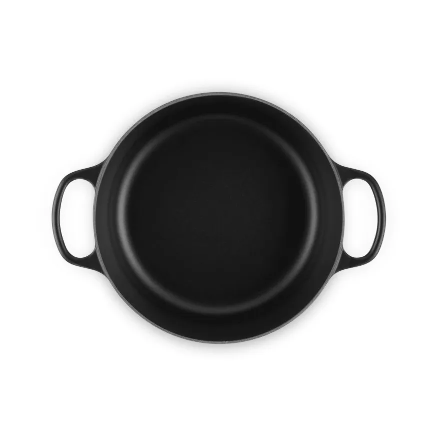 Le Creuset Signature Gusseisen runder Bräter, Matt Schwarz, 5,3 l Le Creuset