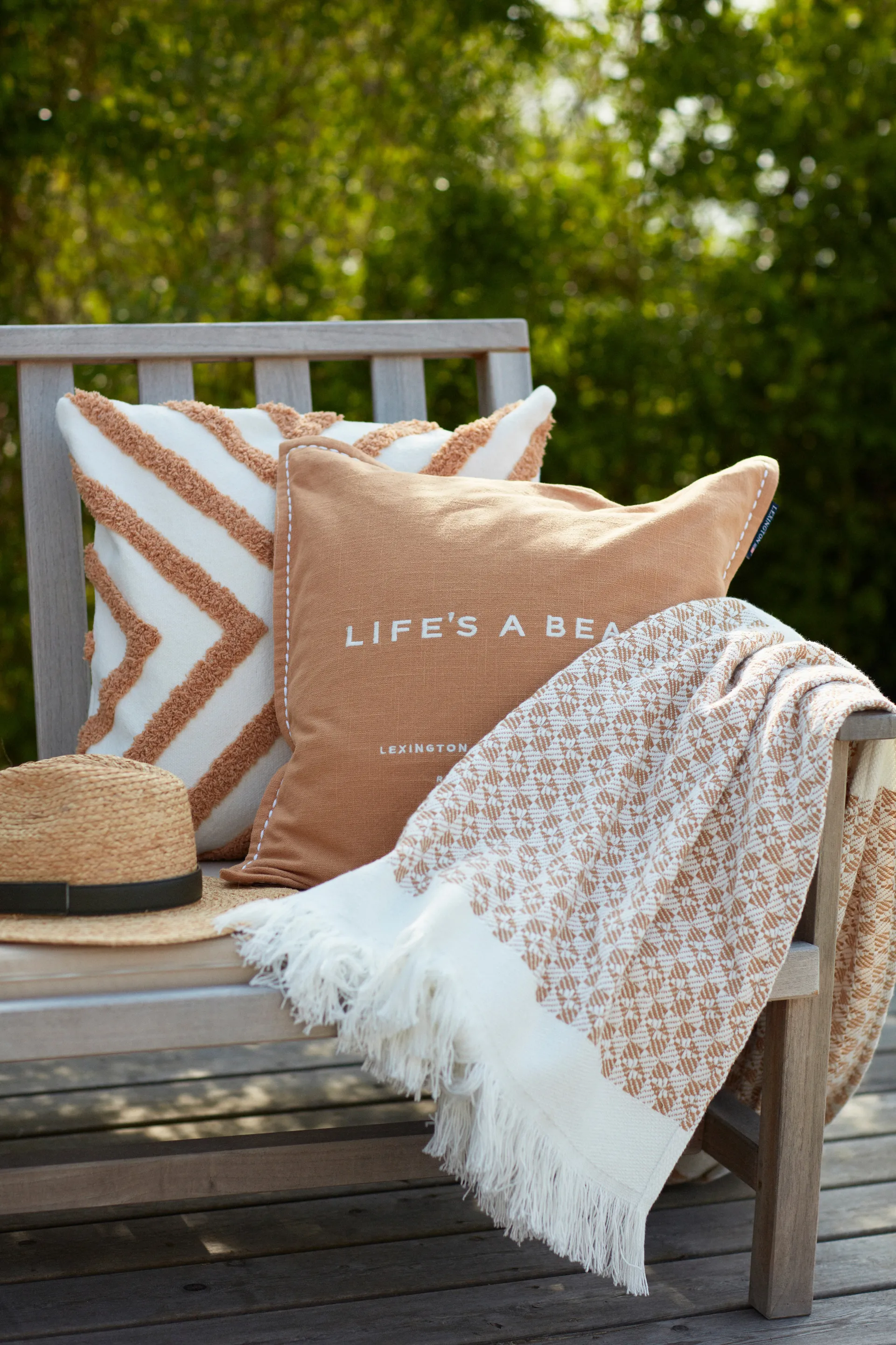 Life's A Beach Embroidered Kissenbezug 50 x 50cm, Beige-weiß Lexington