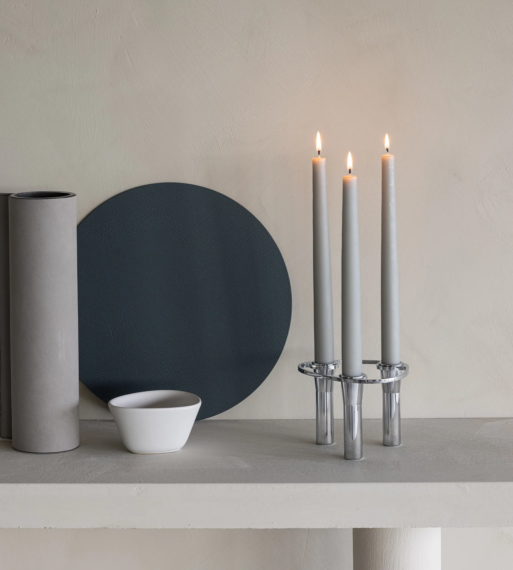 Lind Curve kombinerbarer Kerzenhalter Chrom, Triple LIND DNA