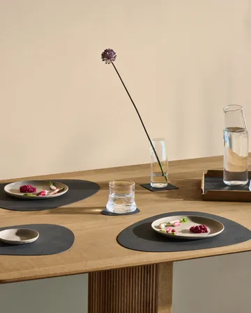 Nupo Tischset curve L - Anthrazitgrau - LIND DNA