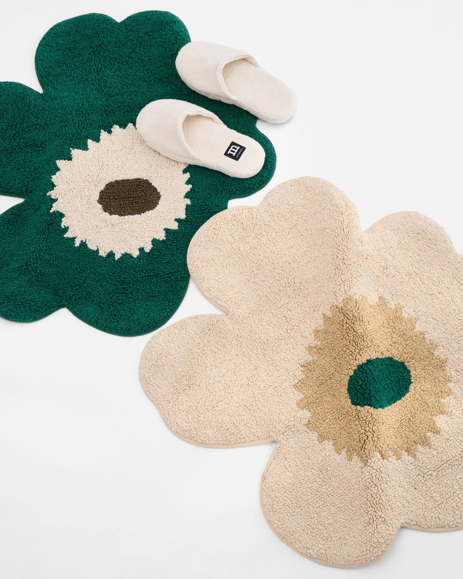 Unikko Badezimmerteppich 73x74 cm, Emerald-off white-mole Marimekko