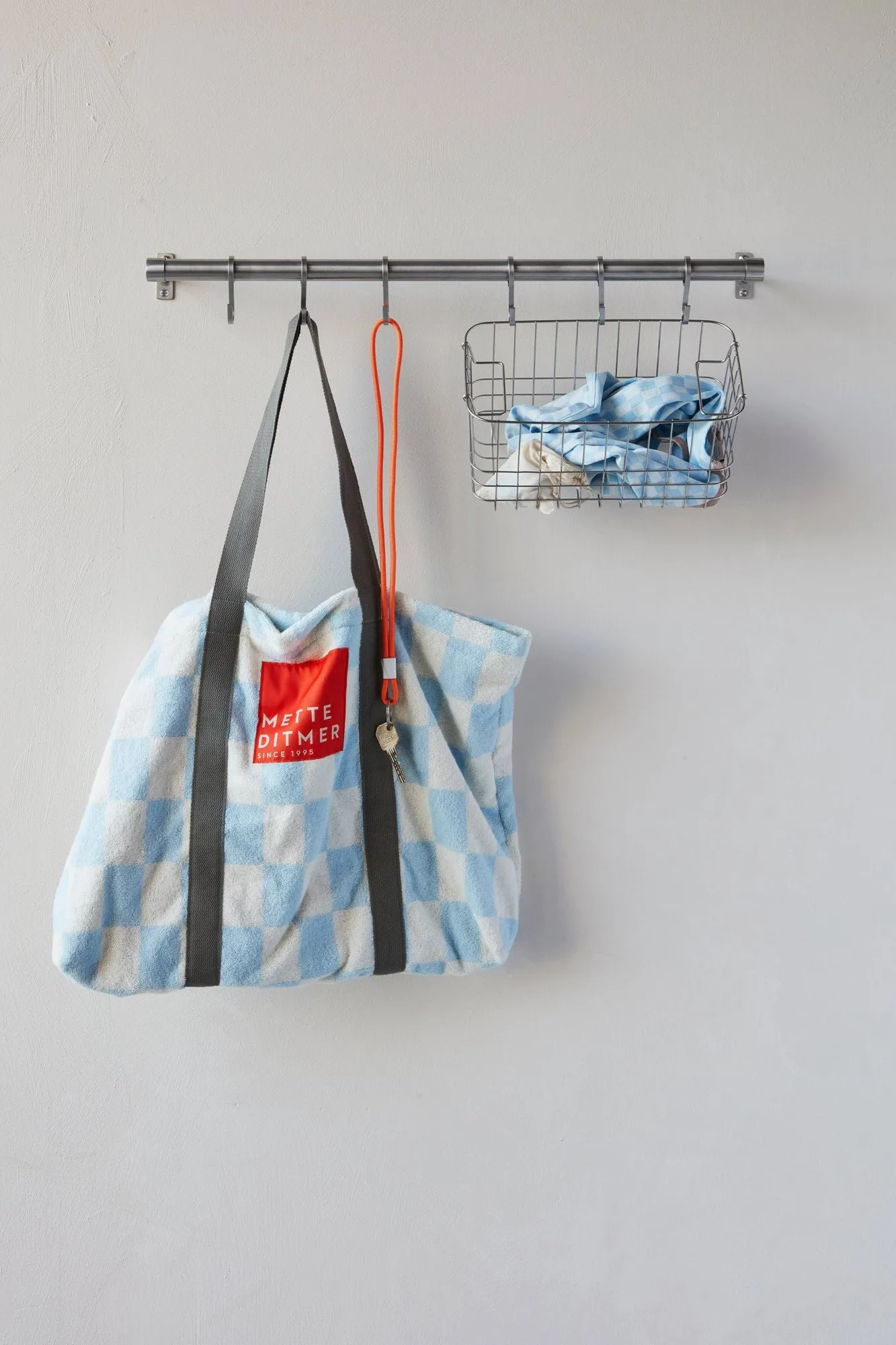 Hang-it Kleiderständer, Silberfarben, 11x70x5,5 cm Mette Ditmer