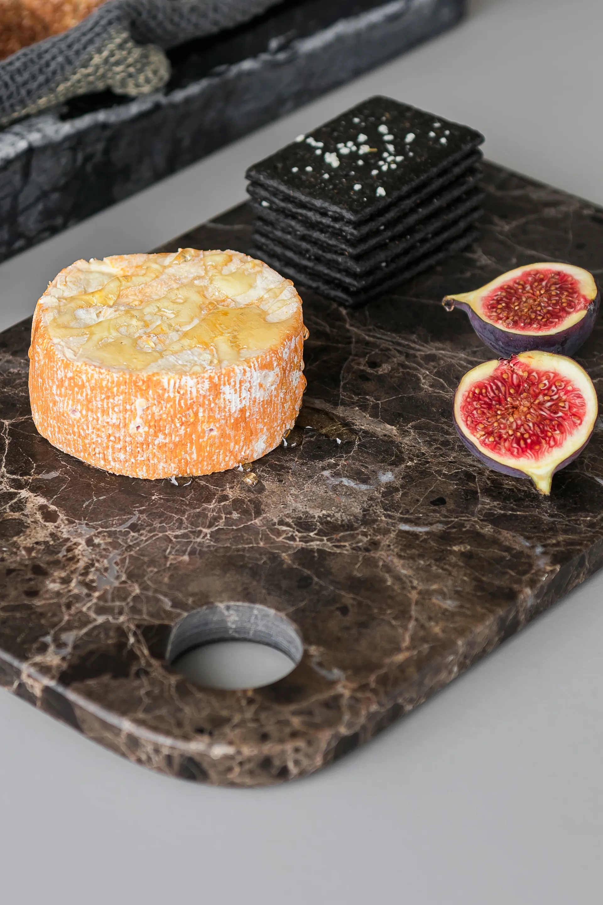 Marble Serviertablett medium 20x30 cm, Brown Mette Ditmer