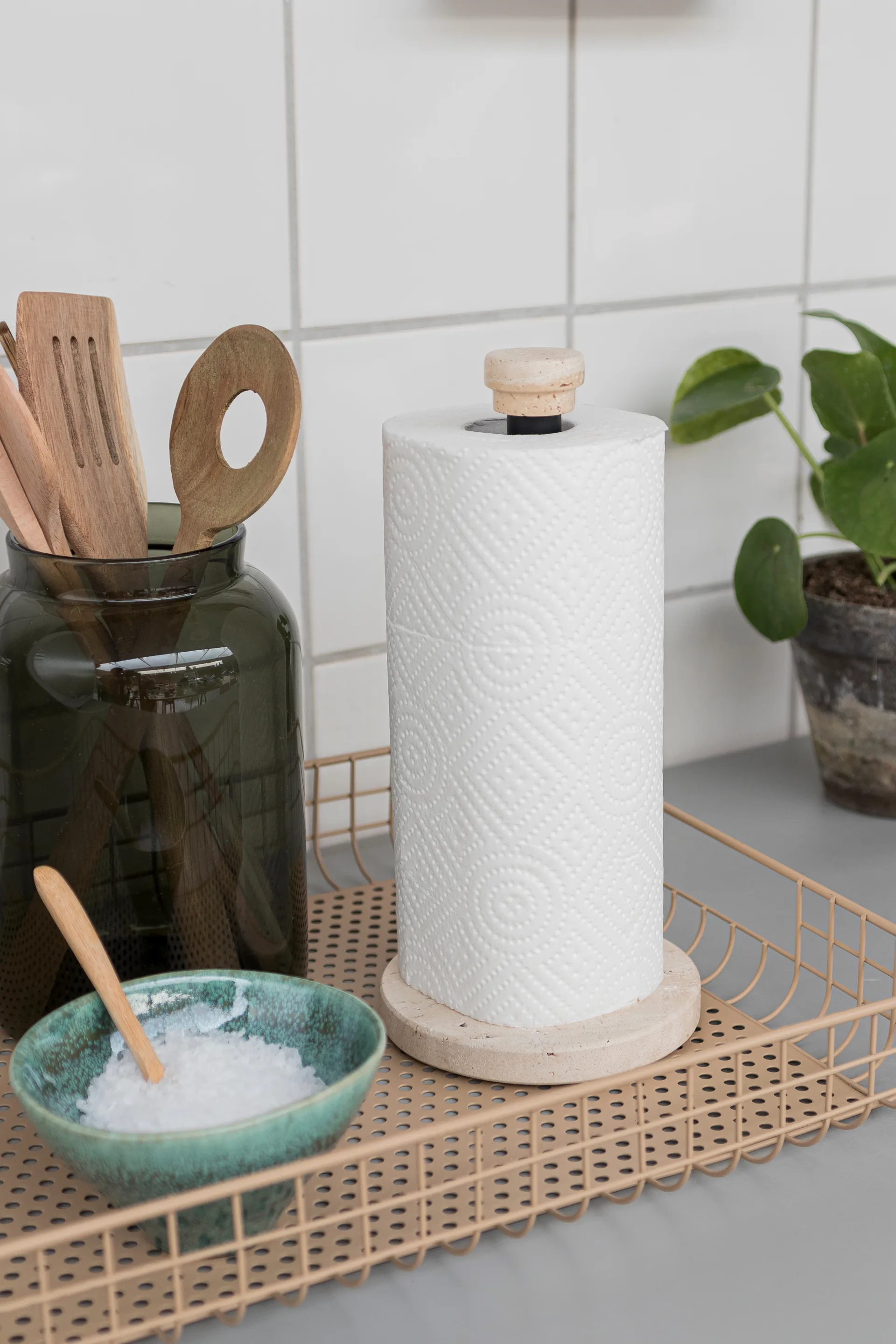 Travertine Küchenrollenhalter, Linen Mette Ditmer