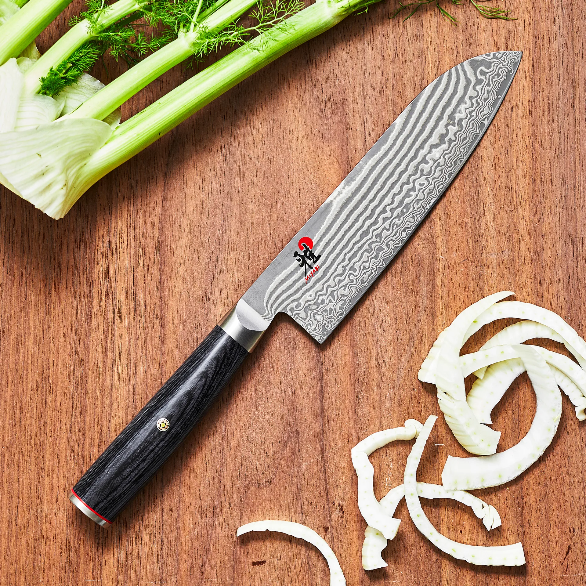 Raw 5000FCD Santokumesser 18 cm, Damaskus-schwarz Miyabi