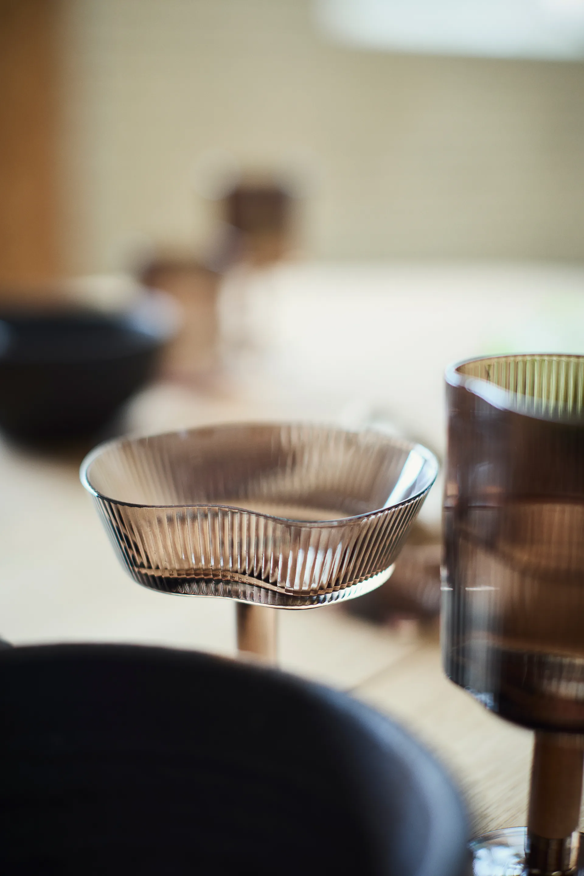 Ripe Rotweinglas 29,5 cl, Smoked brown MUUBS