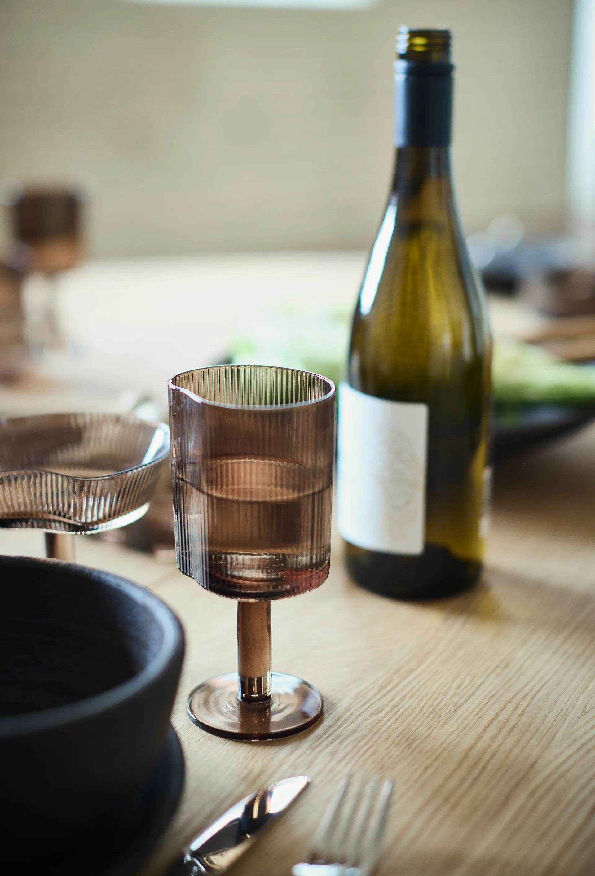 Ripe Rotweinglas 29,5 cl, Smoked brown MUUBS