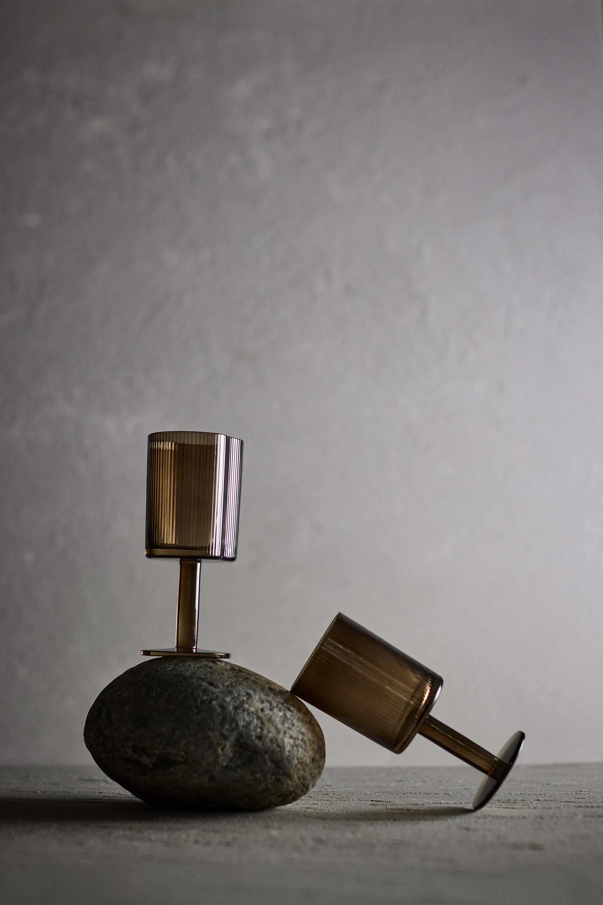 Ripe Rotweinglas 29,5 cl, Smoked brown MUUBS